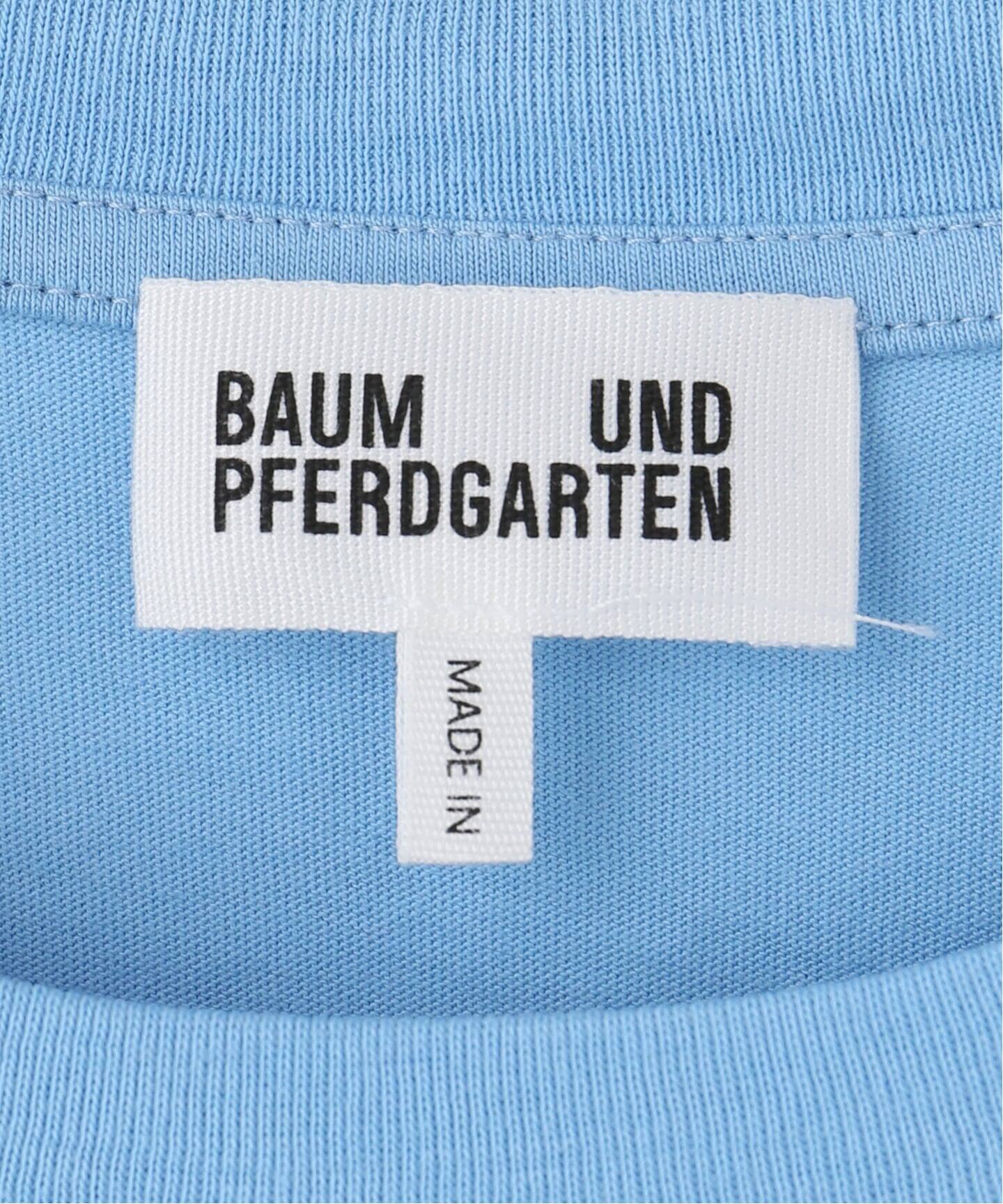 BAUM UND PFERDGARTEN バウム ウンド ヘルガーデンJULY 24778（Tシャツ