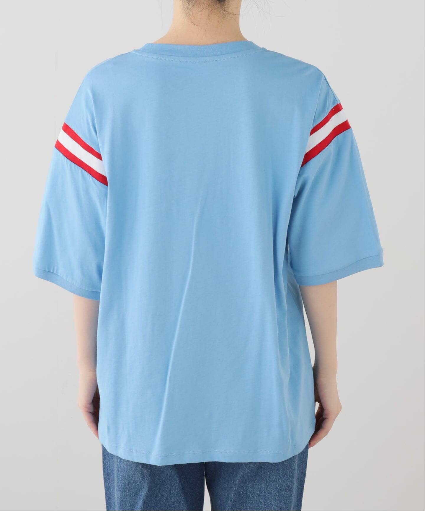 BAUM UND PFERDGARTEN バウム ウンド ヘルガーデンJULY 24778（Tシャツ