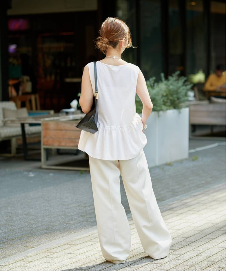 ペプラム ノースリーブプルオーバー（Tシャツ／カットソー）｜VERMEIL 