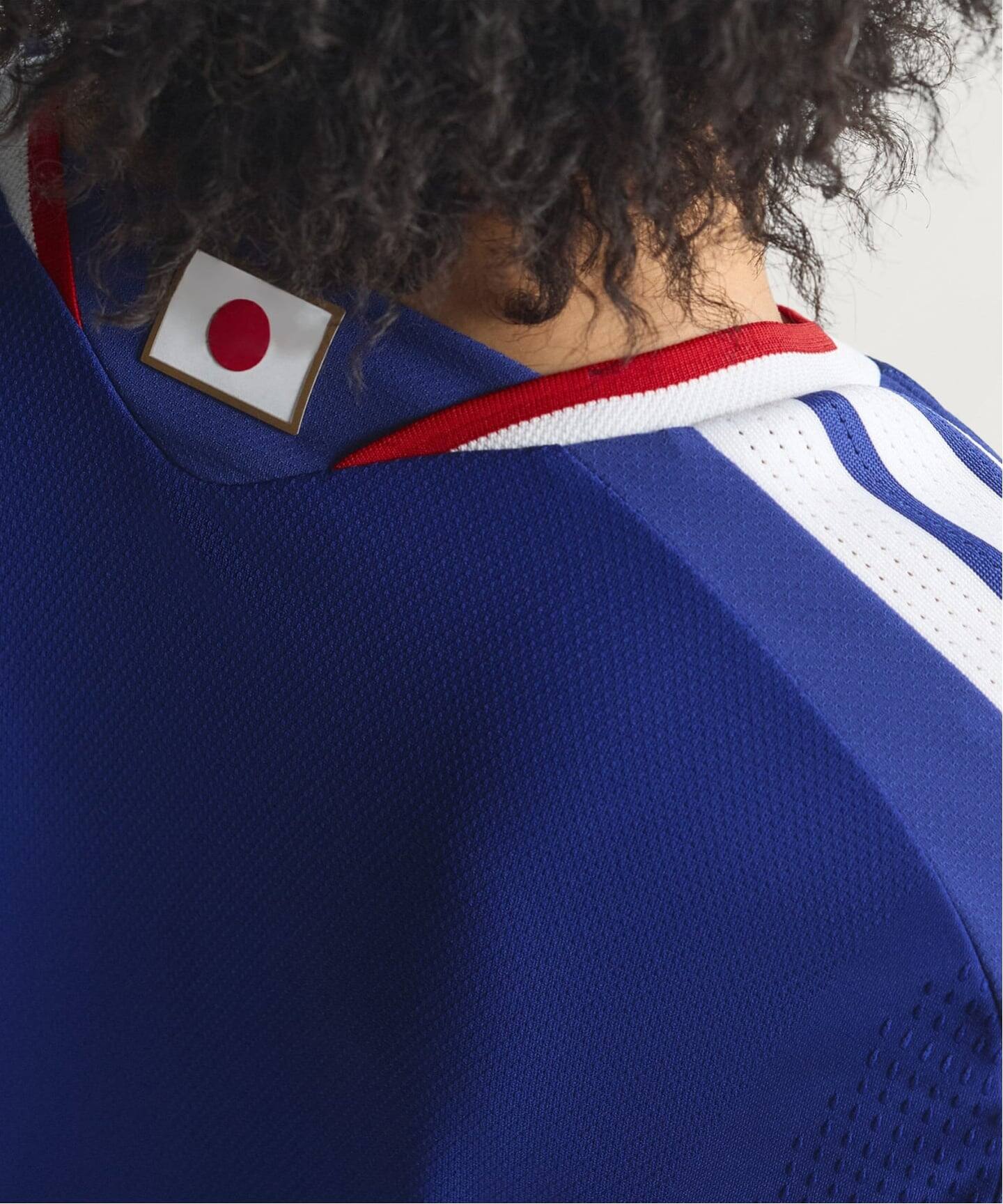adidas（アディダス）W-CUP 2026/27 JFA HOME AUTHENTIC（Tシャツ