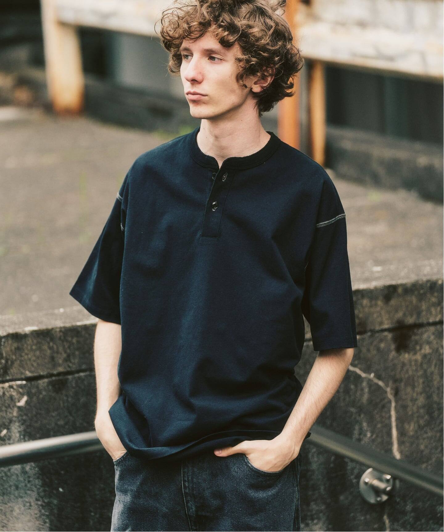 トーナルステッチ ヘンリーネックTシャツ（Tシャツ／カットソー）｜417