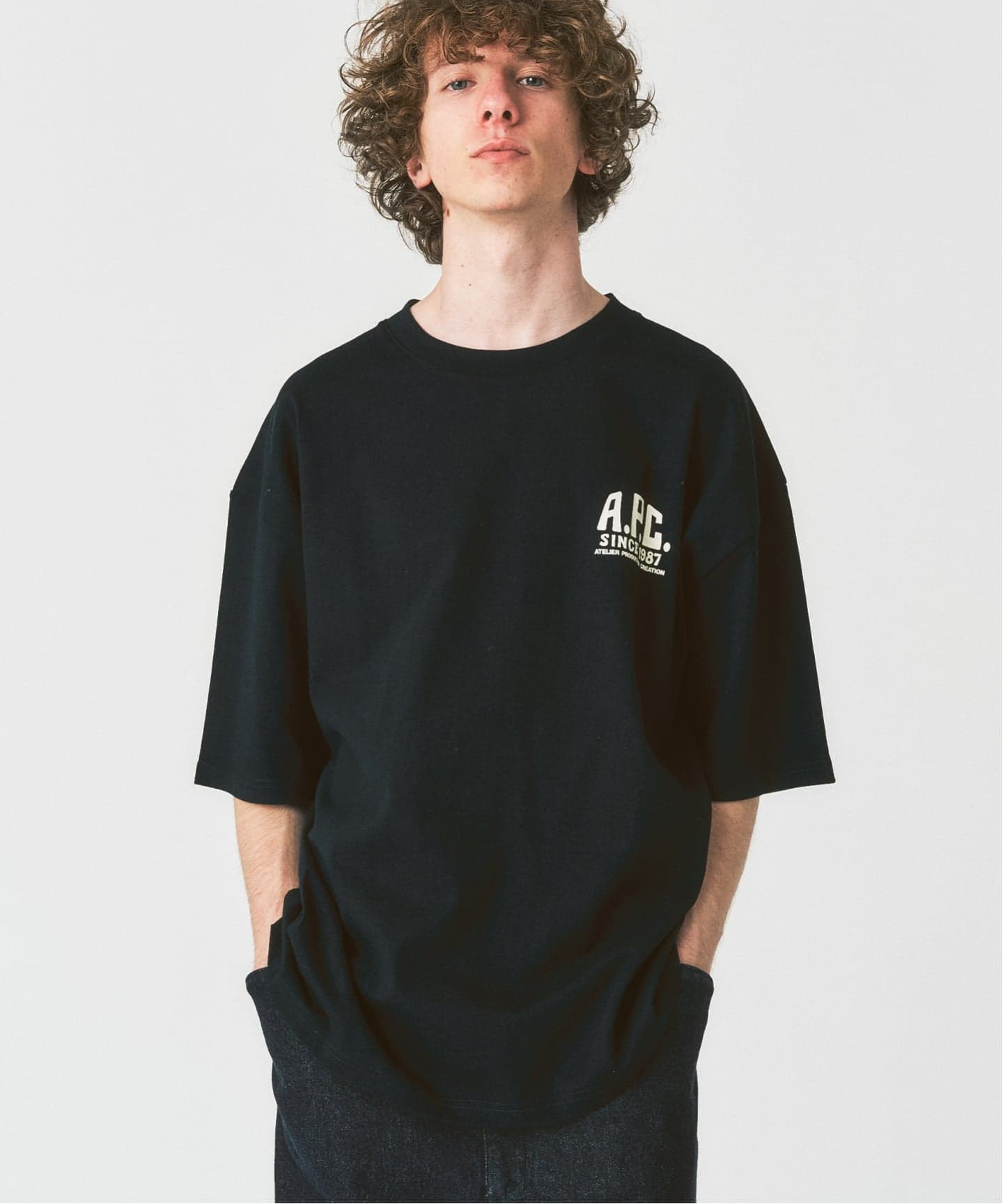 A.P.C. / アー・ペー・セー】417別注 Print Label Tシャツ（Tシャツ