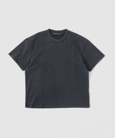 STOCKHOLM SURFBOARD CLUB BOX TEE BACK LOGO（Tシャツ／カットソー 