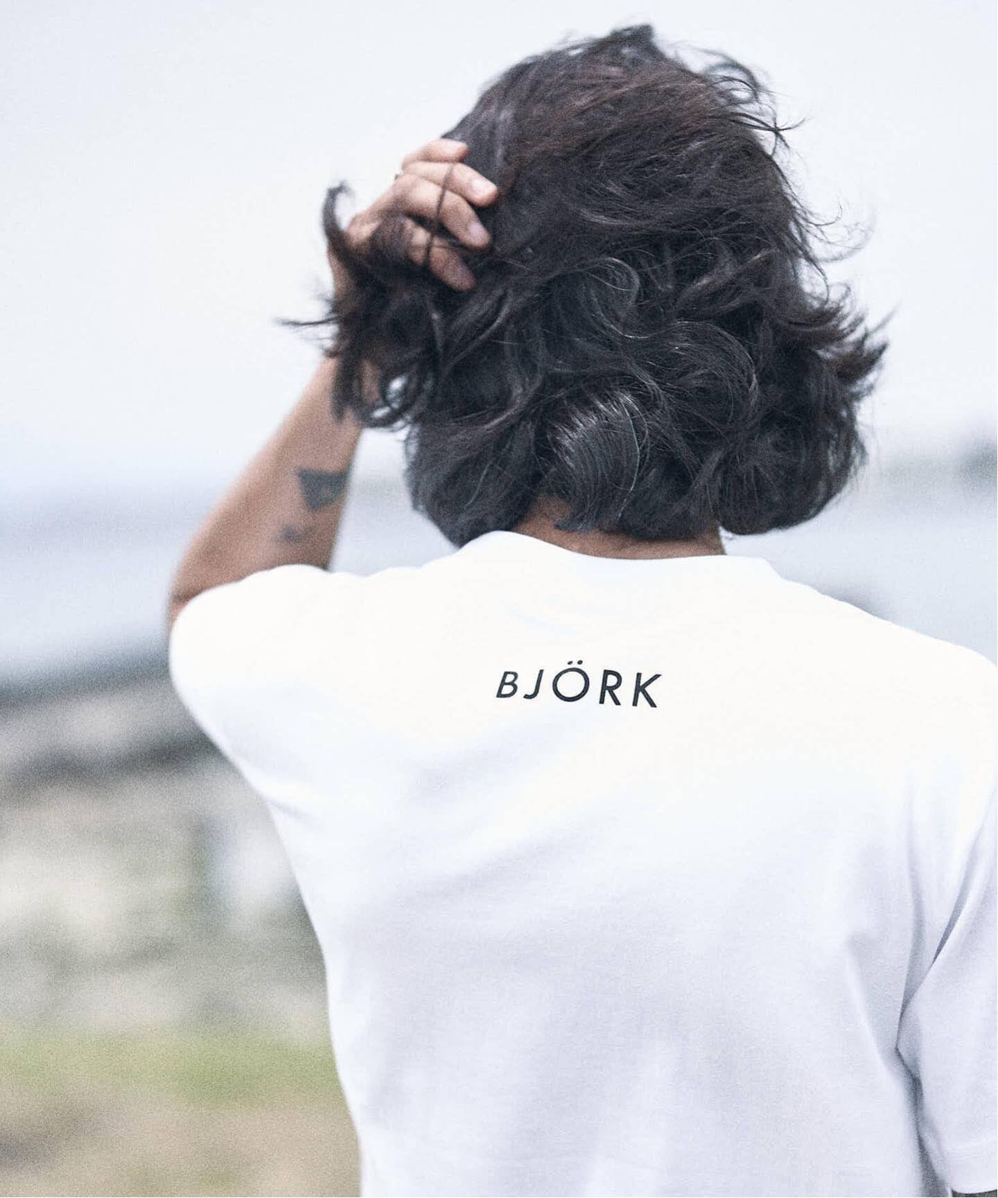 BJORK PHOTO TEE 