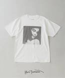 BJORK PHOTO TEE "PORTRAIT" 1 by Kevin Cummins