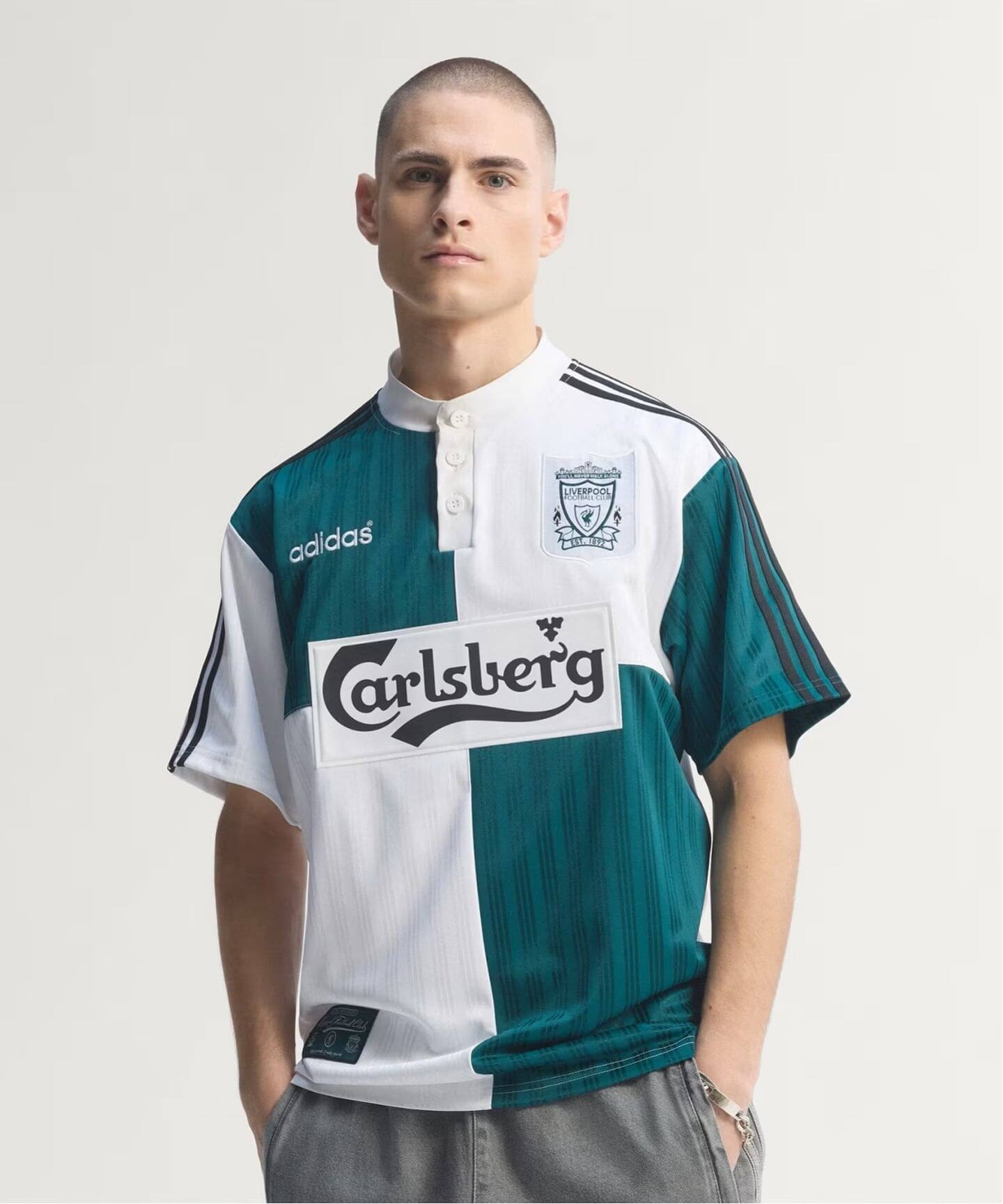 LIVERPOOLリバプール　ユニフォーム　No19 アディダス　希少！美品 Liverpool FC / リバプール FC】ADIDAS A JSY 95（Tシャツ／カットソー