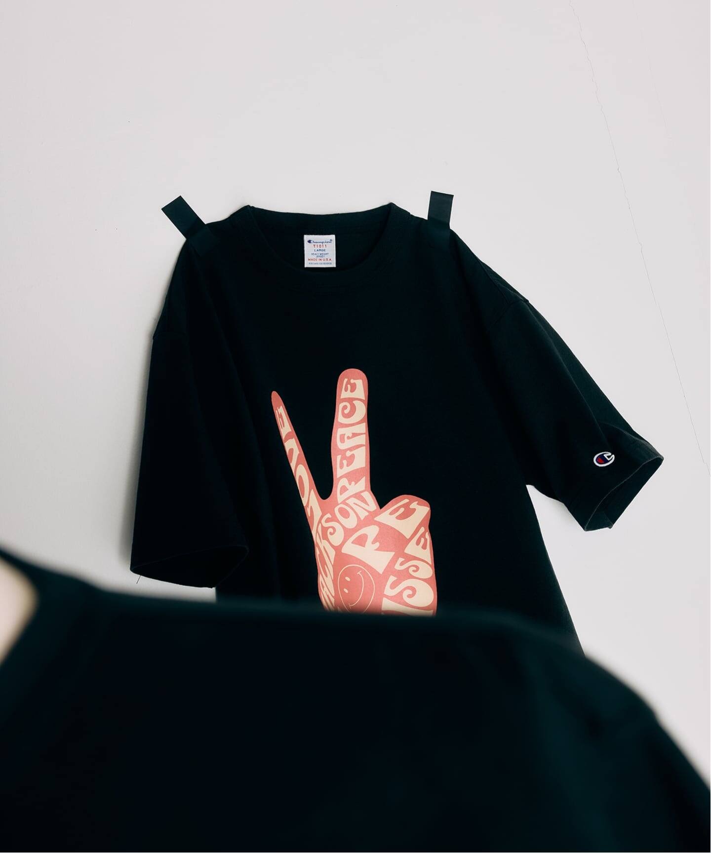 CHAMPION×ジャクソンマティス 別注T1011 「スマイル」 Tシャツ（T 