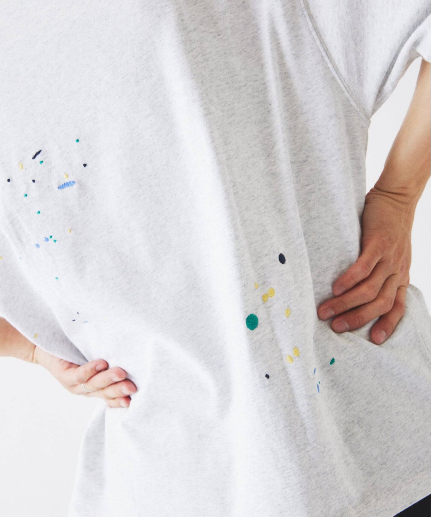 CHAMPION / チャンピオン 別注 刺繍スプラッシュ Tシャツ（Tシャツ