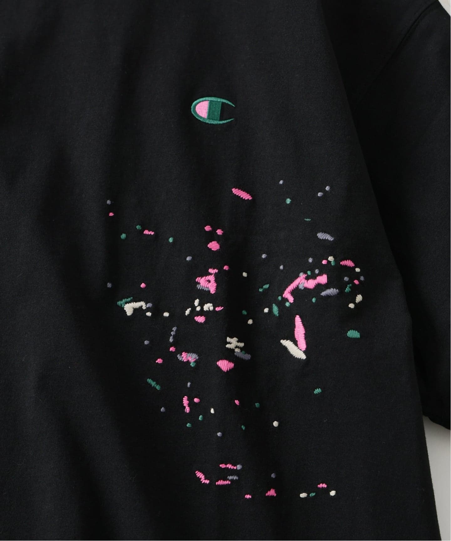 CHAMPION / チャンピオン 別注 刺繍スプラッシュ Tシャツ（Tシャツ