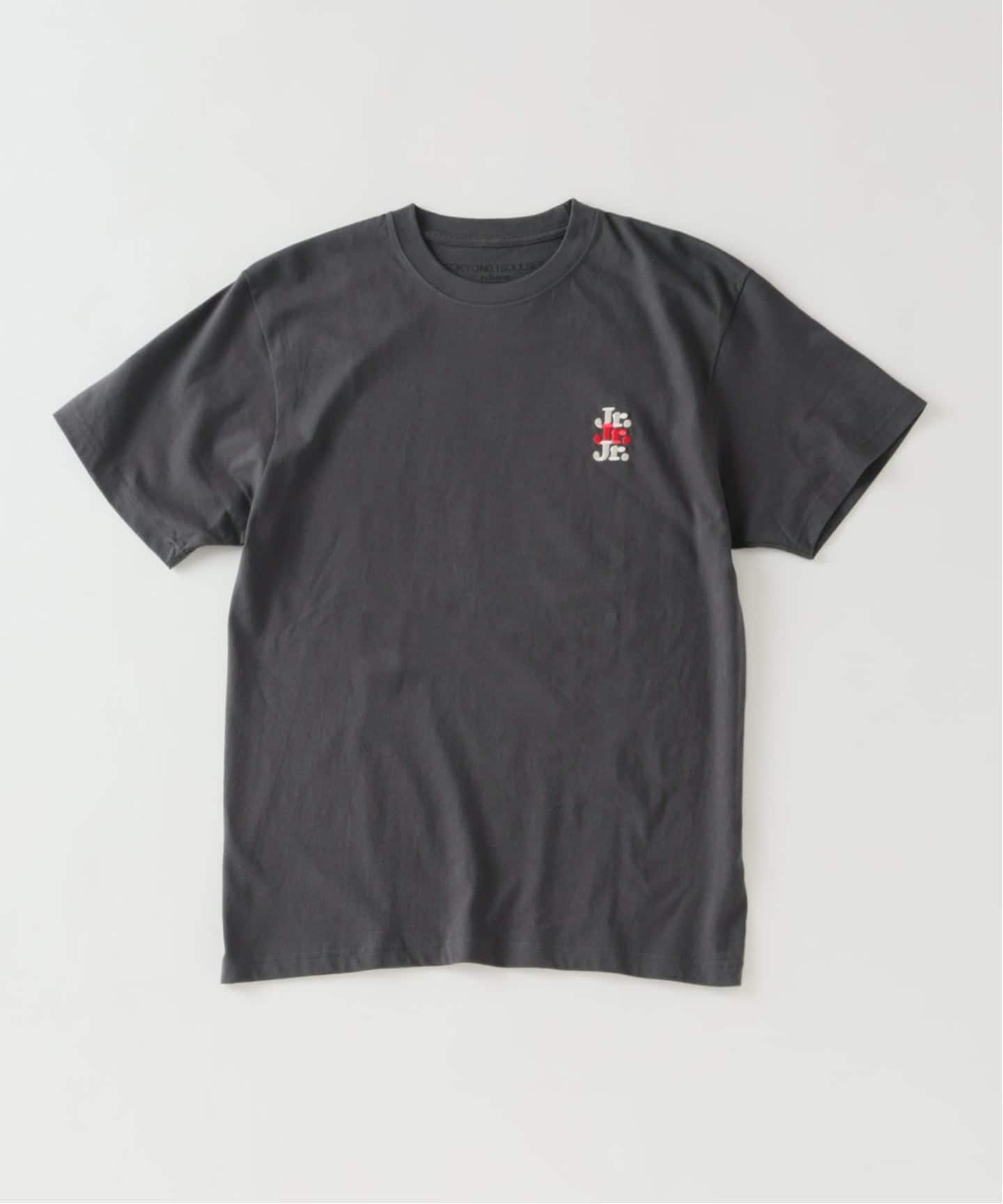 TOKYO No.1 SOUL SET × relume】別注 “Jr.” プリント Tシャツ（Tシャツ