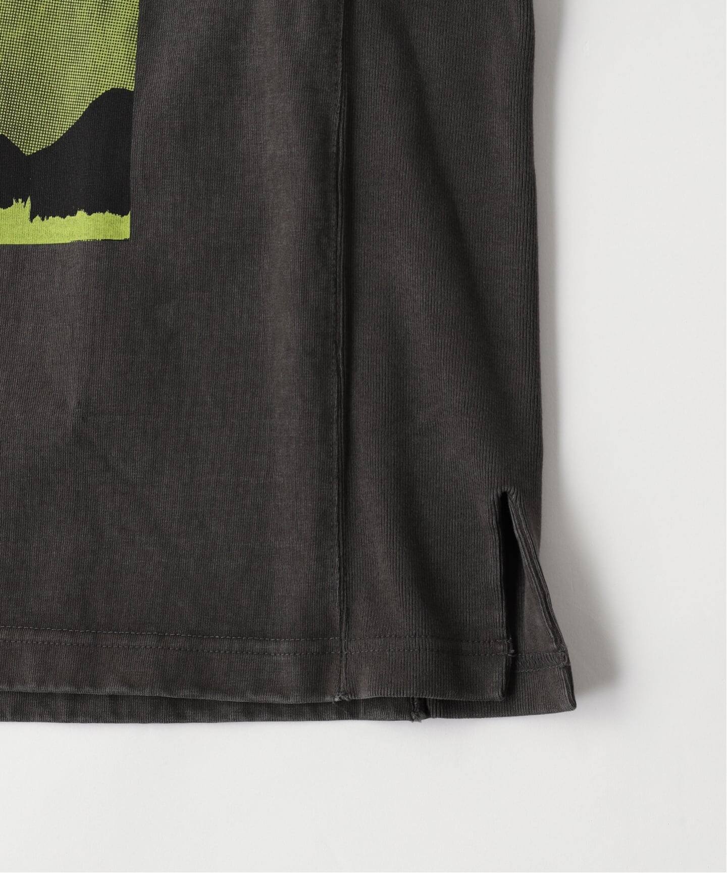 C.E / シーイー CAVEMPT OVERDYE CONSUMER DESIRE HEAV（Tシャツ