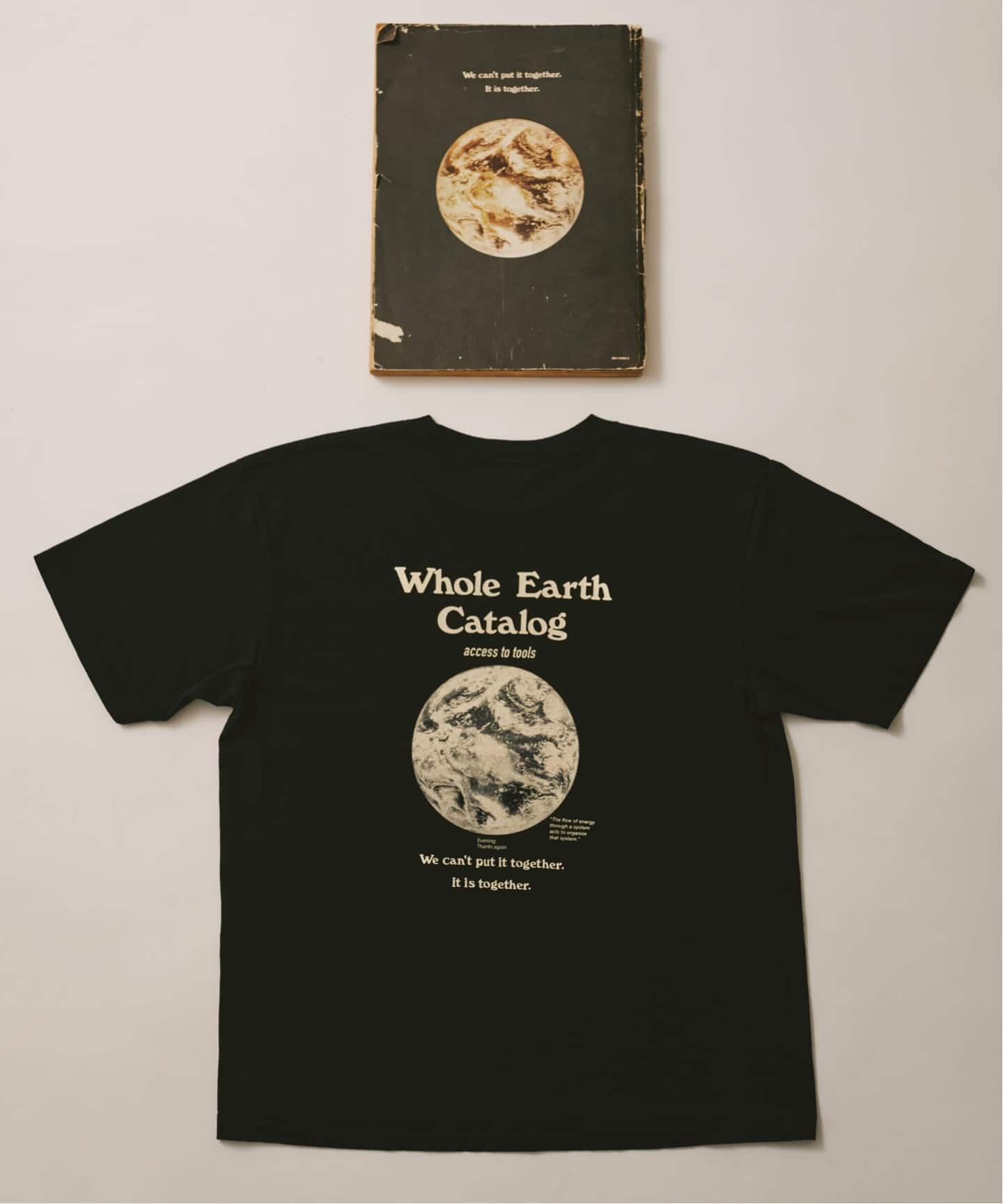 WHOLE EARTH CATALOG PRINT TEE（Tシャツ／カットソー）｜JOURNAL