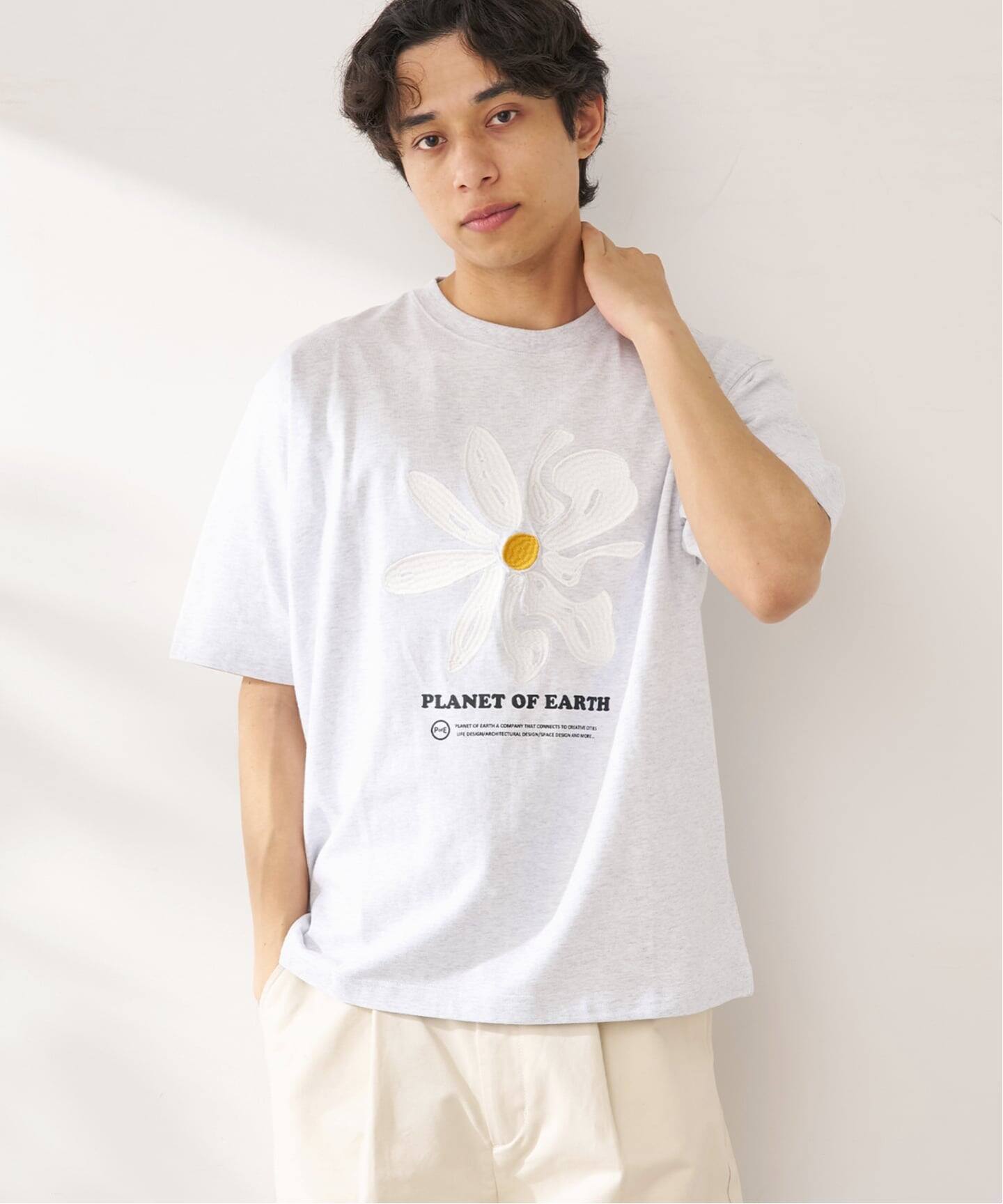 地球と花 PLANET OF EARTH FLOWER EMB TEE（Tシャツ／カットソー）｜B.C STOCK