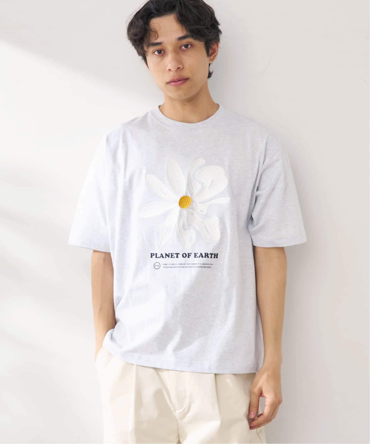 地球と花 PLANET OF EARTH FLOWER EMB TEE（Tシャツ／カットソー）｜B.C STOCK