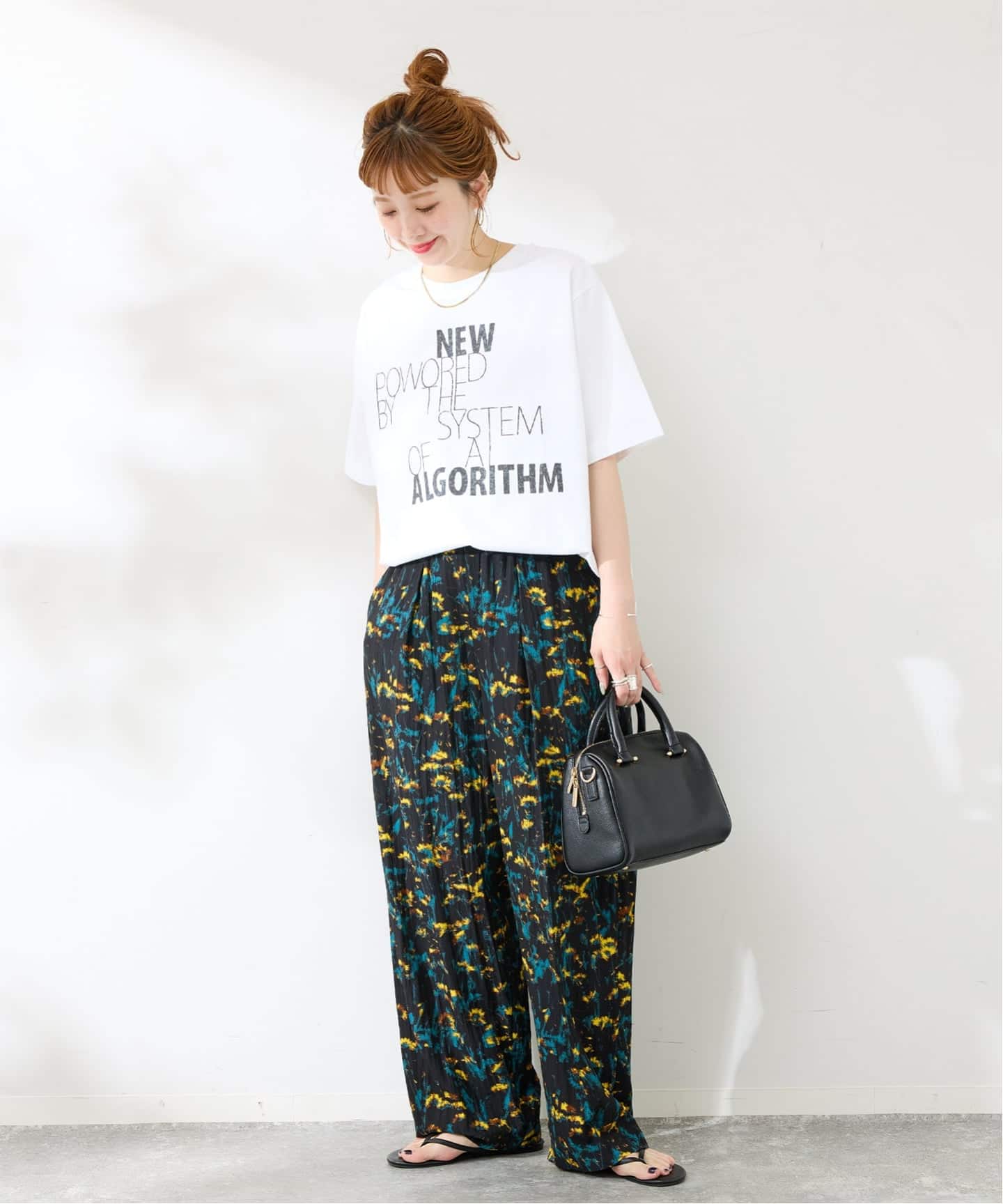 フェイドフロッキープリント Tシャツ（Tシャツ／カットソー）｜B.C