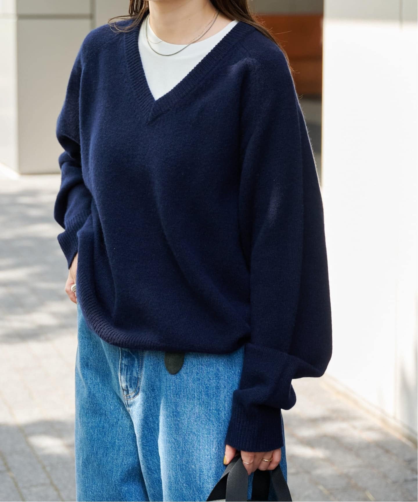 ≪予約≫WOOL SIGNATURE Vネックニット（ニット／セーター）｜OUTDOOR