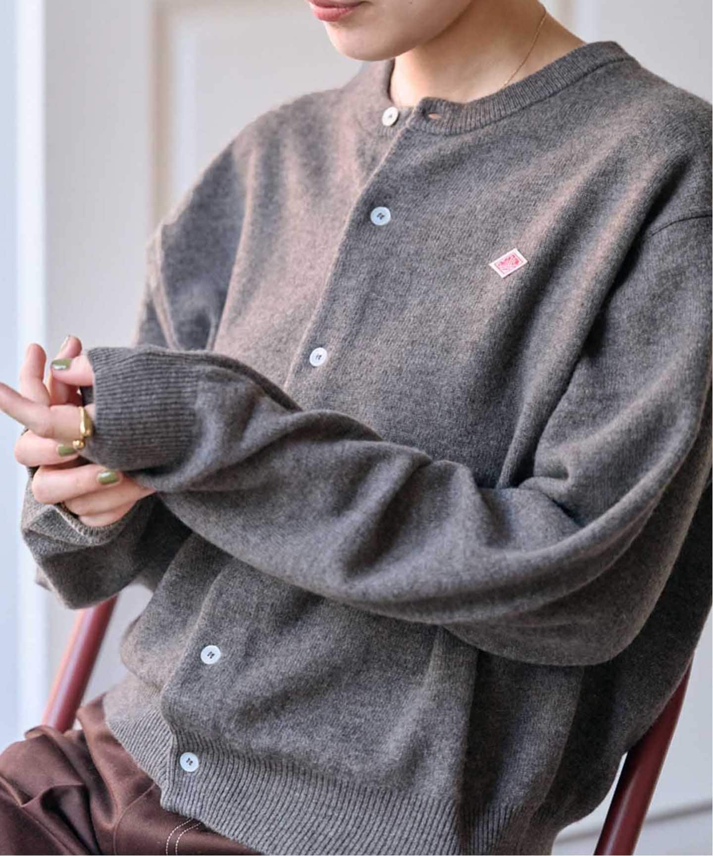 専用値下げ新品DANTON ブラウン クルーネックカーディガン DANTON CREW NECK CARDIGAN（カーディガン）｜BOICE FROM BAYCREW'S