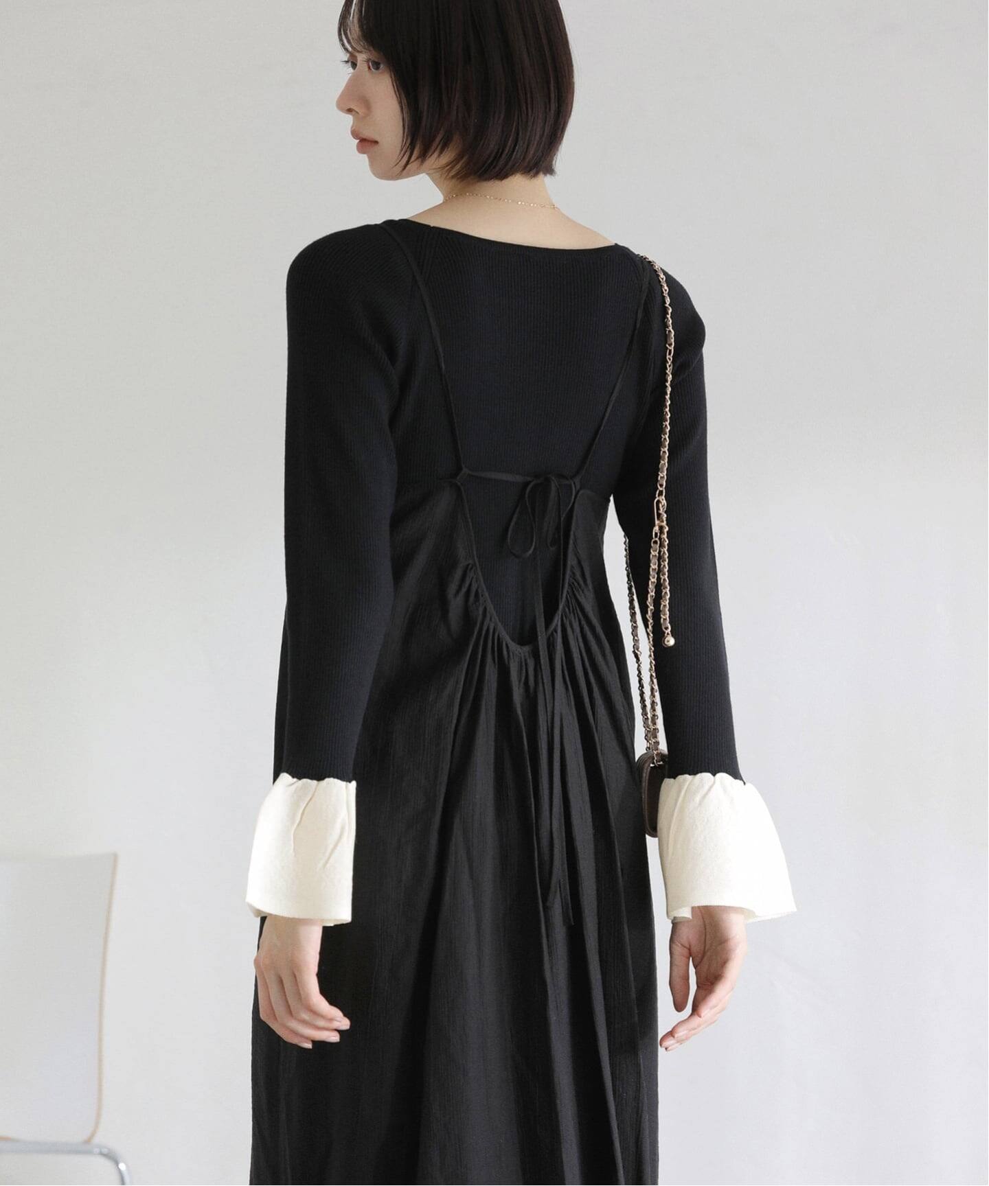 新品　La TOTALITE フリルスリーブワンピース　ブラック 予約》【洗える】フリルスリーブニット（ニット／セーター）｜La