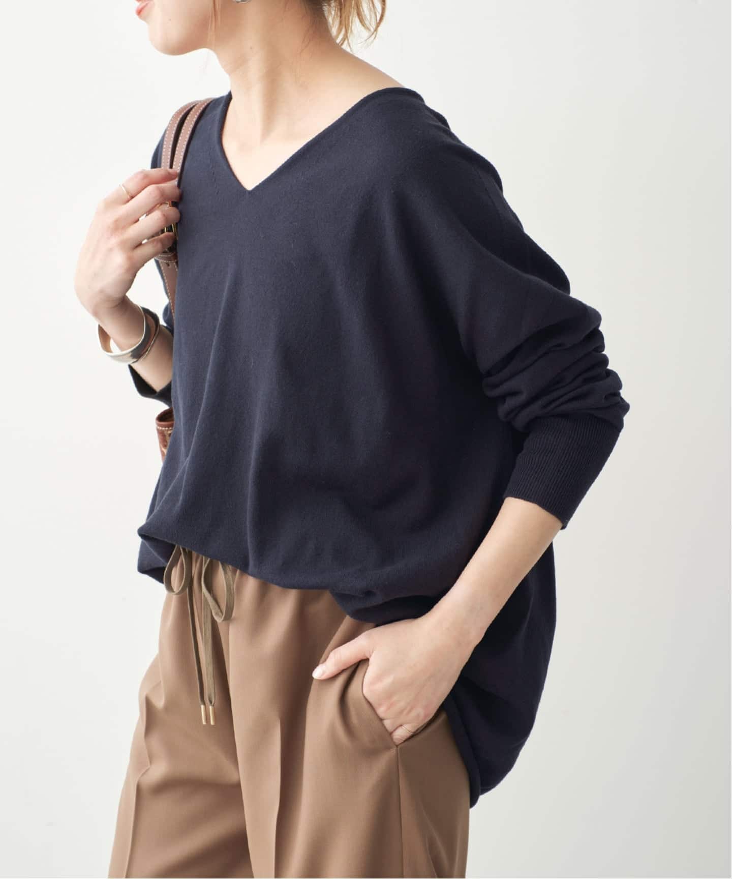 Spick & Span＊コットンバルキーヤーンルーズVネックプルオーバー 全新色 / 追加予約》コットンバルキーヤーンルーズVネックプルオーバー
