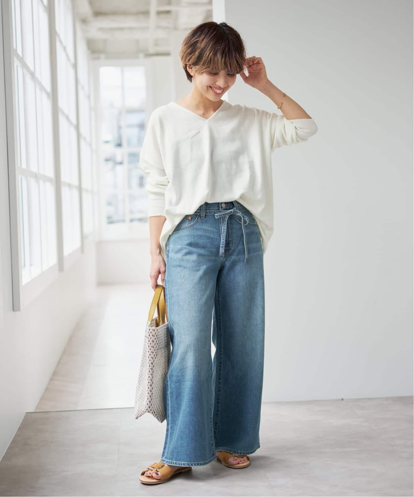 新色有り / 追加》コットンバルキーヤーンルーズVネックプルオーバー