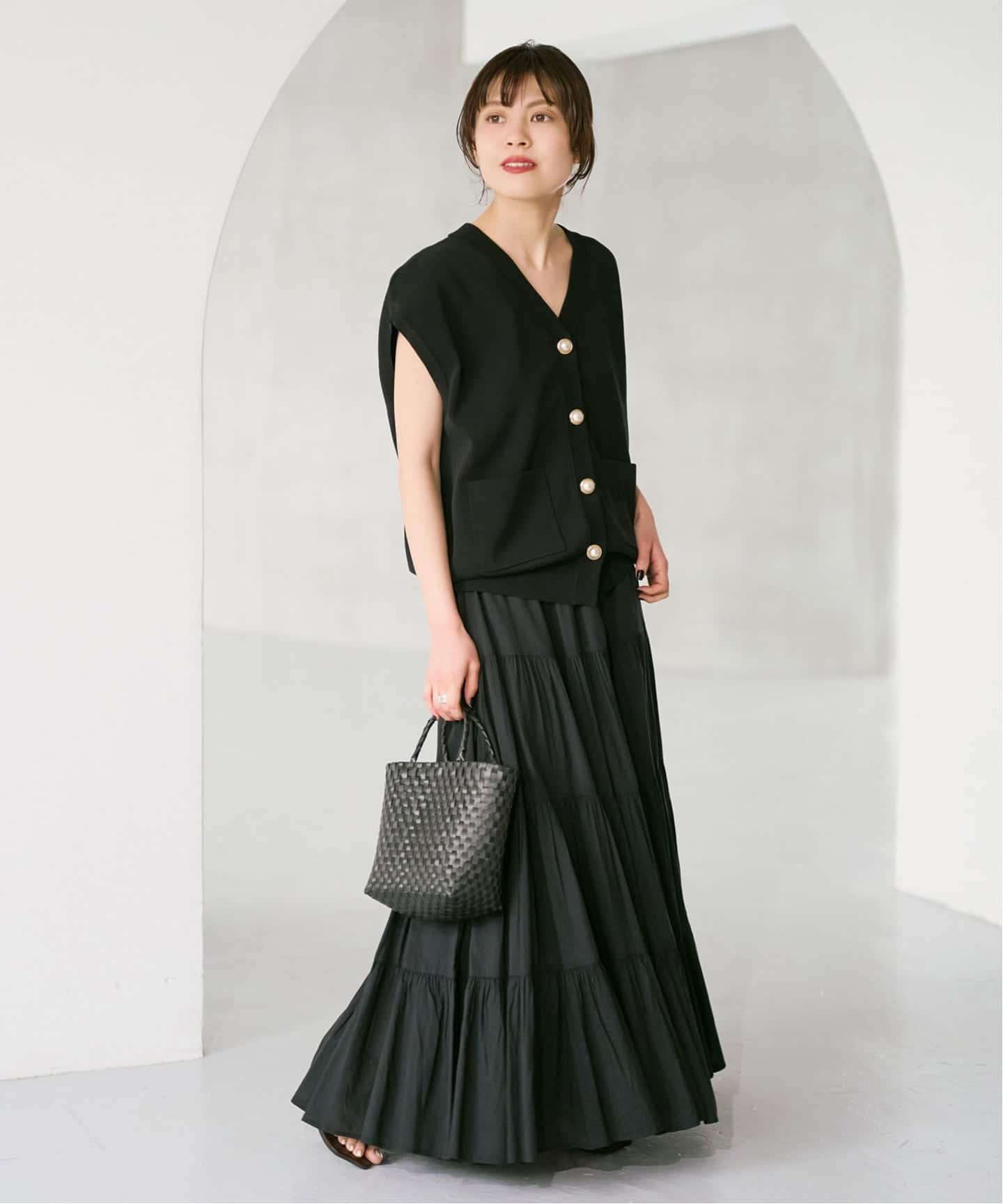 一部店舗+WEB限定》パールボタンウォッシャブルニットベスト（ニット