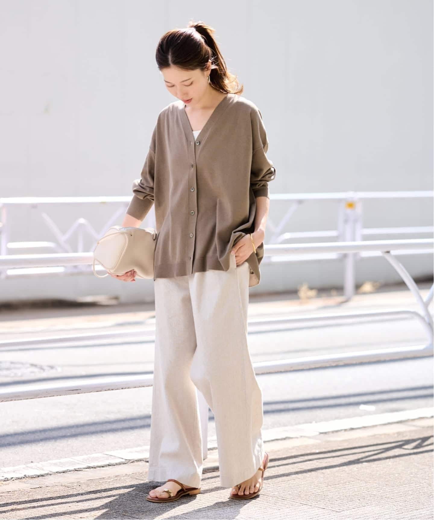 ≪一部カラーWEB限定 / 新色 / 追加予約≫CO/AceワイドVネック