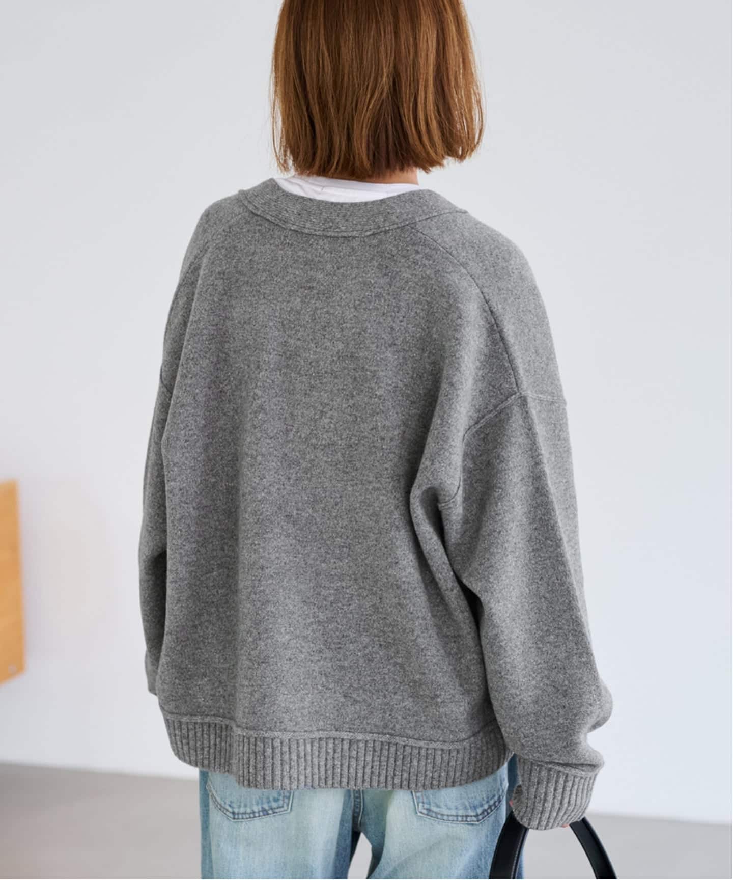 AP STUDIO／23SS 定価2.6万円 ディープVネックカーディガングレー ≪追加予約≫AQUA Vネックカーディガン（カーディガン）｜FRAMeWORK