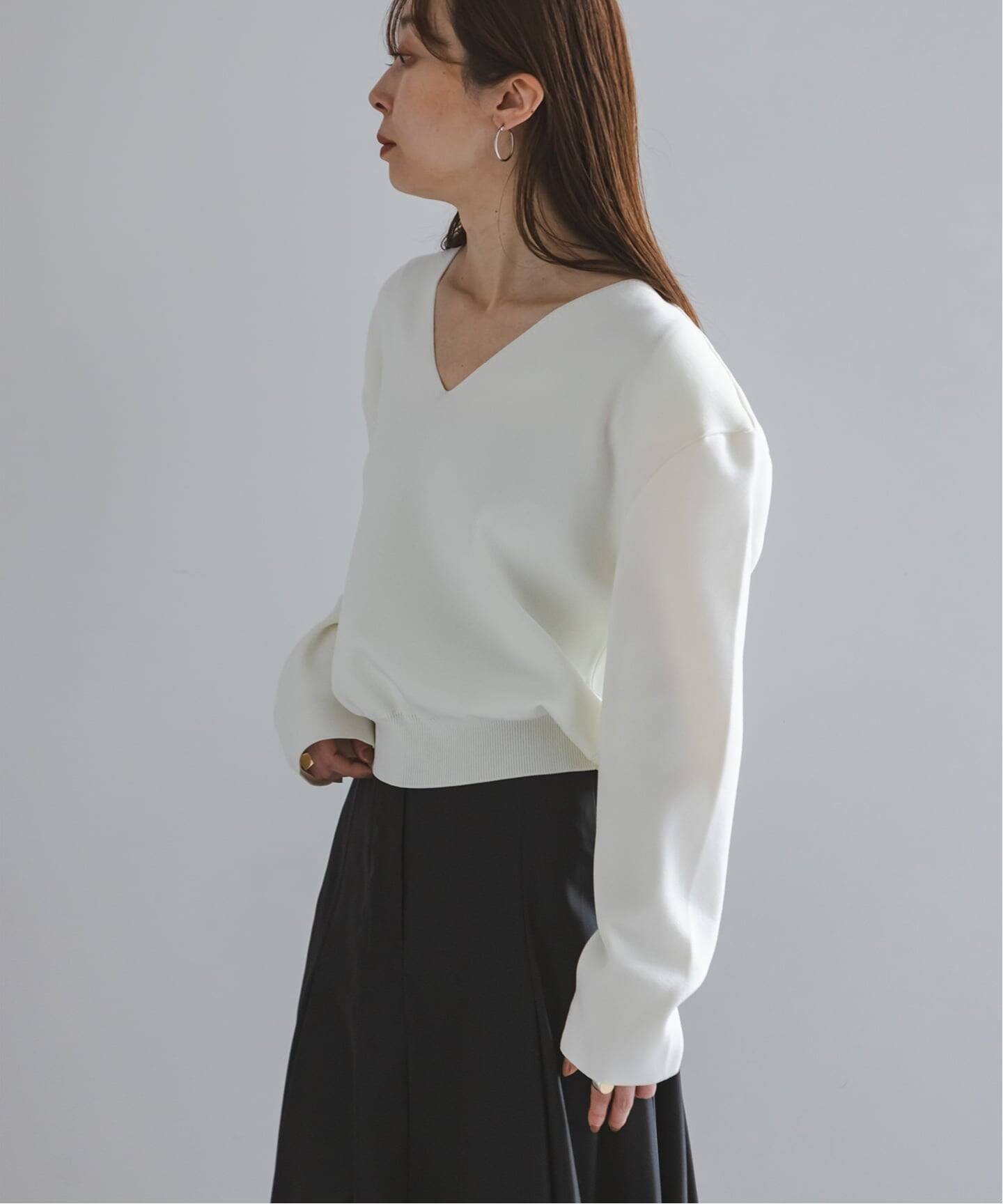 洗える】ELENI/エルニ ショルダーパッドVネックニット(ニット 洗える】ELENI/エルニ ショルダーパッドVネックニット(ニット