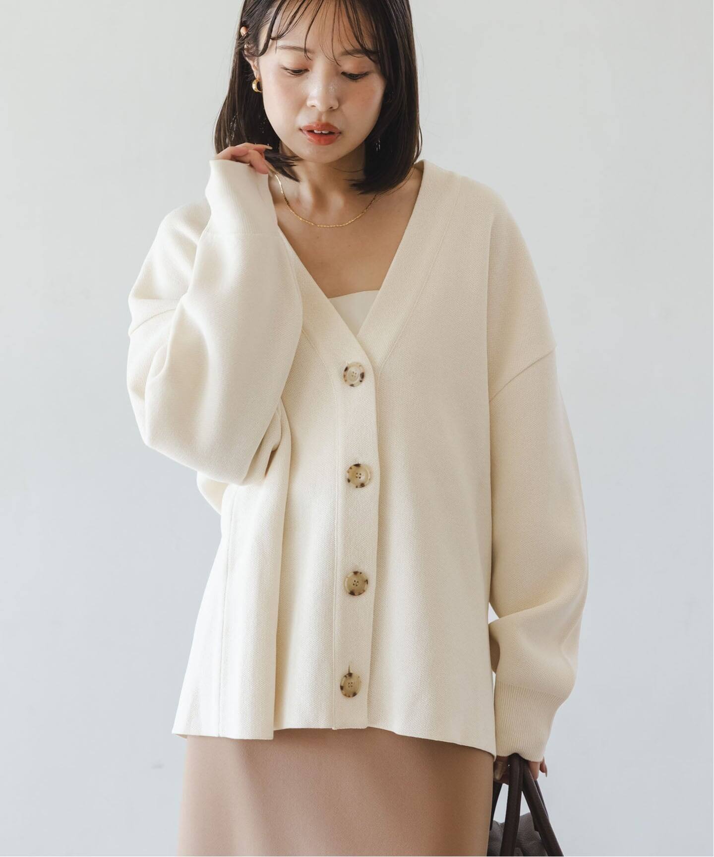 ハーフノートカーディガン 26SS先行予約》ファインハニカムVネックカーディガン（カーディガン
