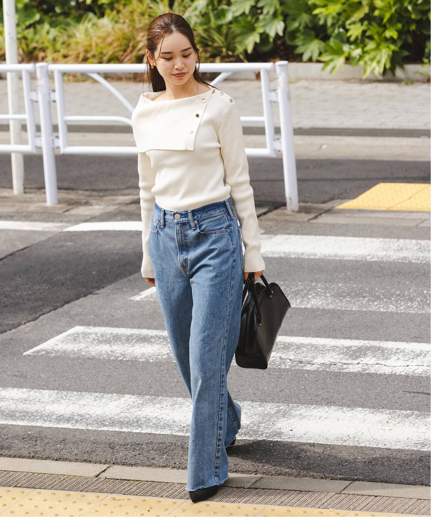 WEB＆一部店舗限定追加》ショルダーボタンタイトリブニット（ニット