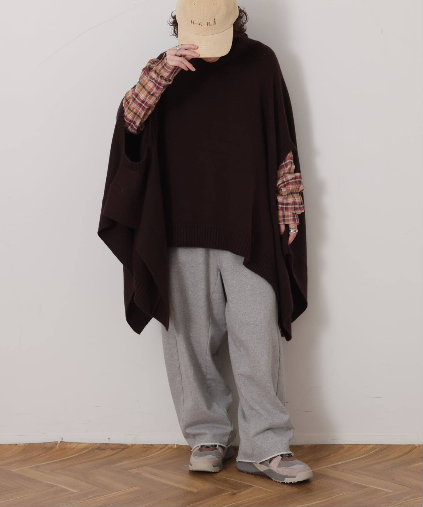 予約》ニットポンチョ（ポンチョ・マント）｜journal standard luxe