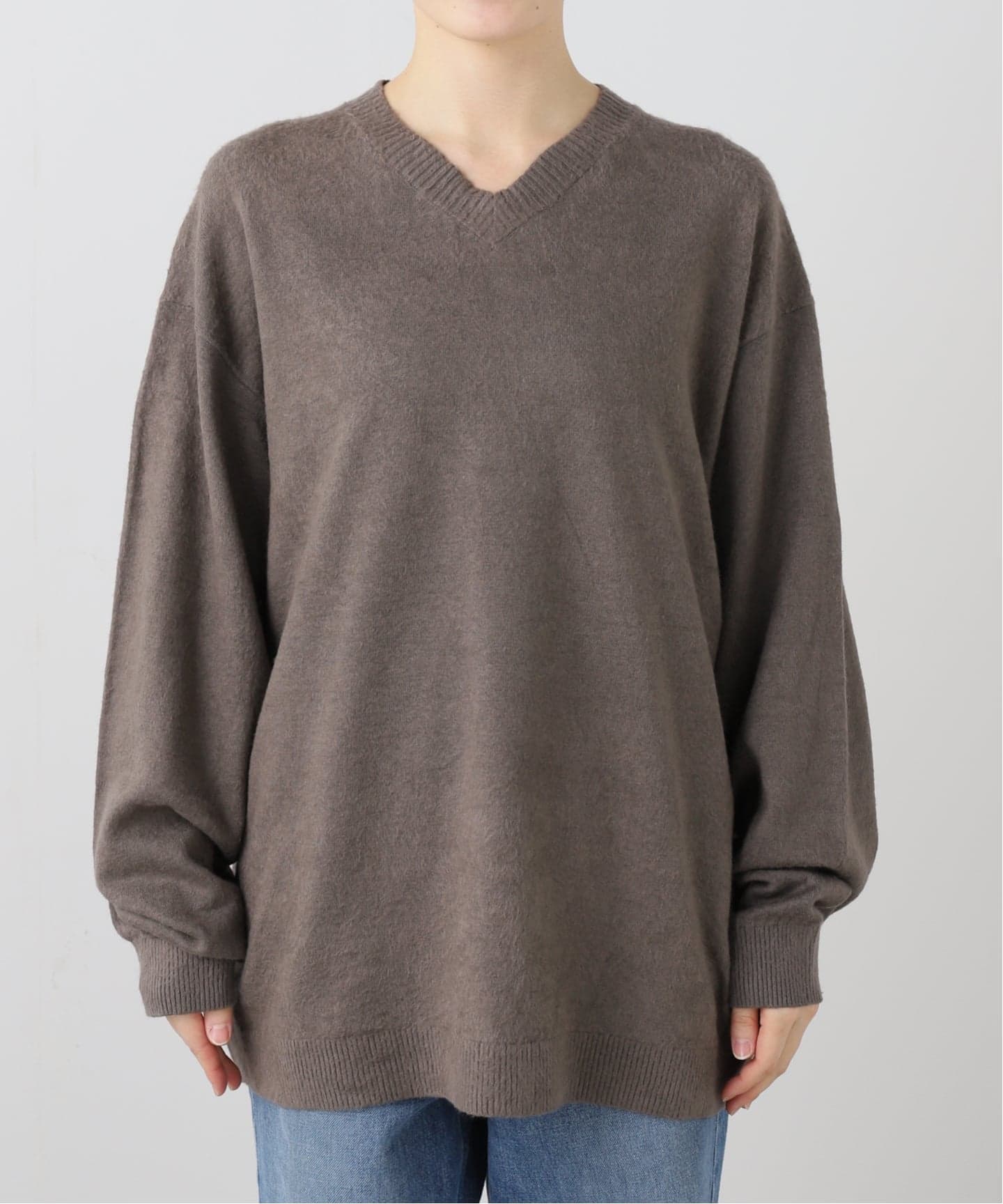 ATON】LINEN SHORT FUR V-NECK SWEATER（ニット／セーター）｜journal