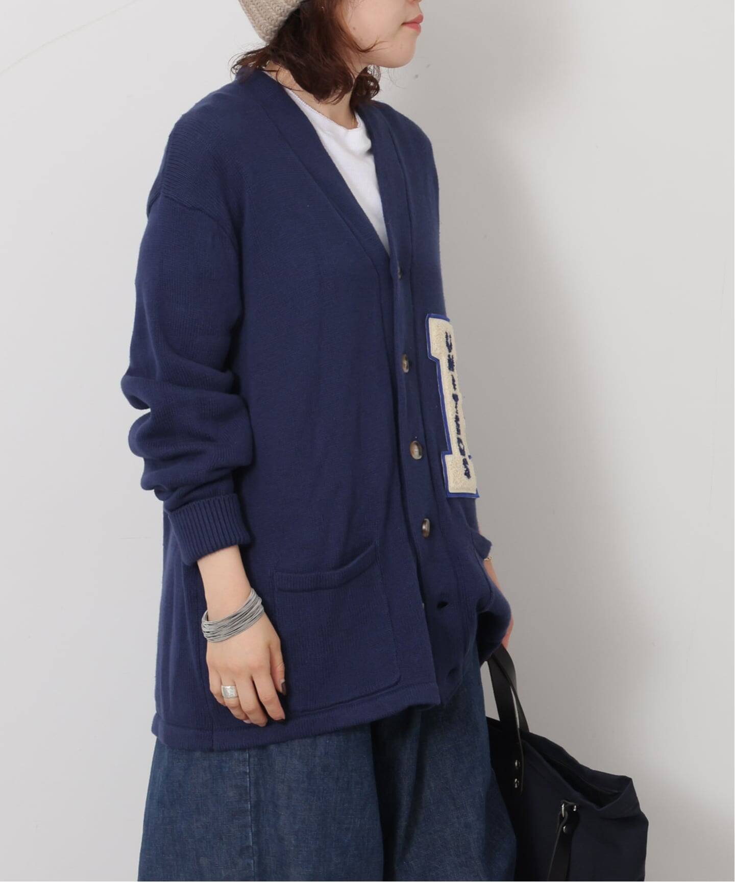 予約》LETTERD CARDIGAN（カーディガン）｜journal standard luxe