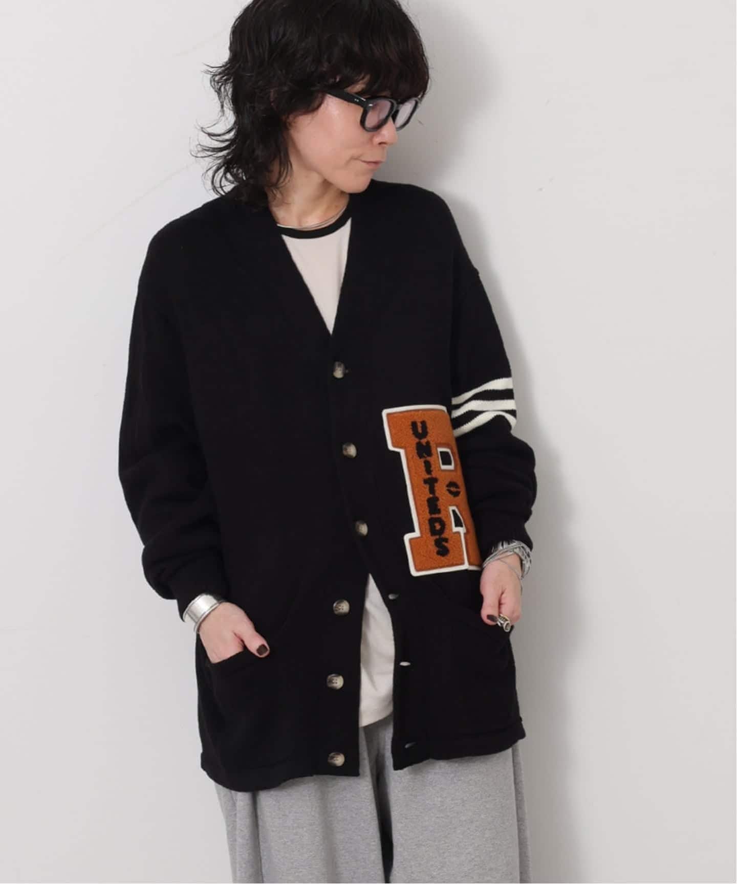 追加予約》LETTERED CARDIGAN（カーディガン）｜journal standard luxe
