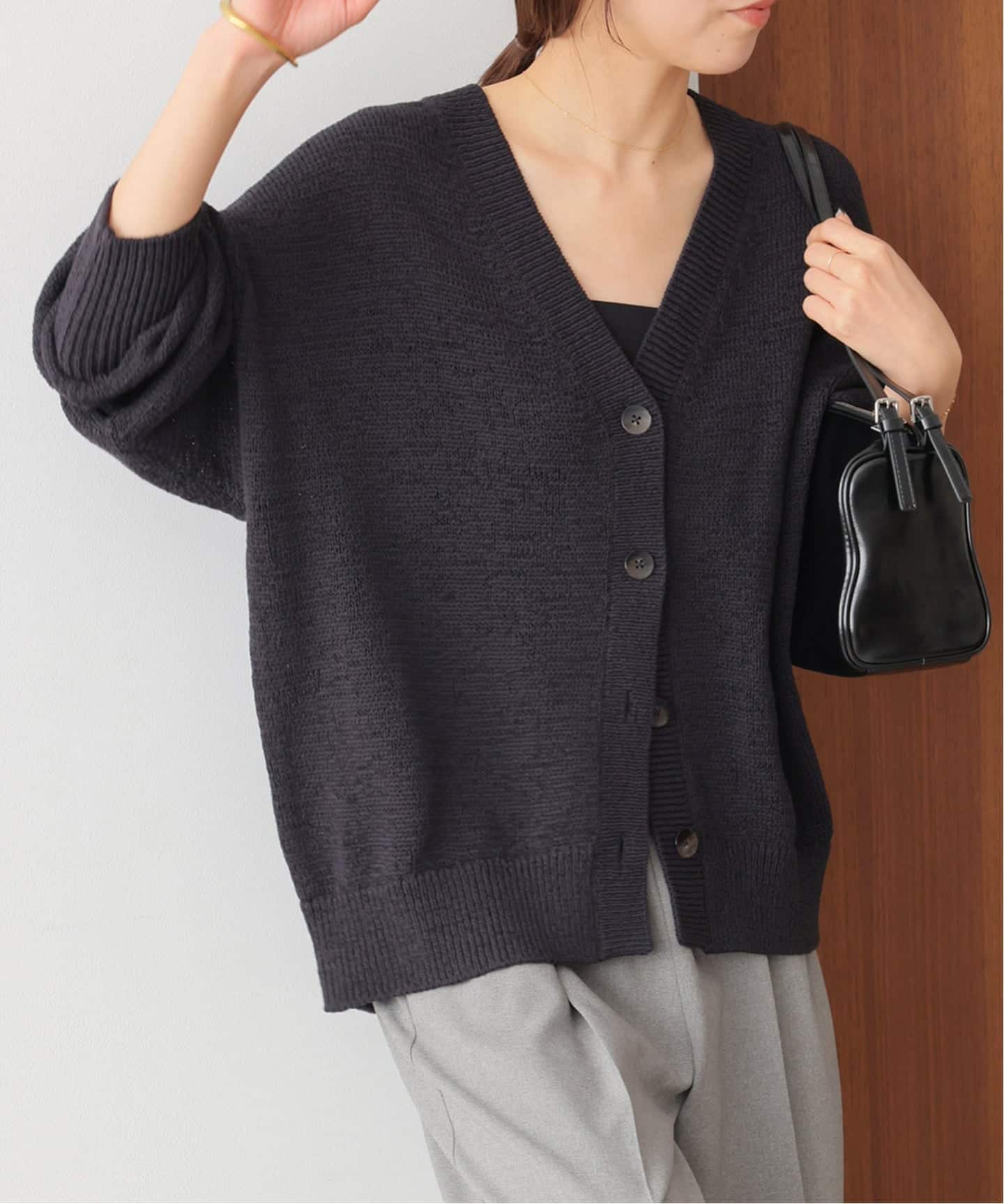 予約》［26SS新作］テープヤーンニュアンスVカーディガン