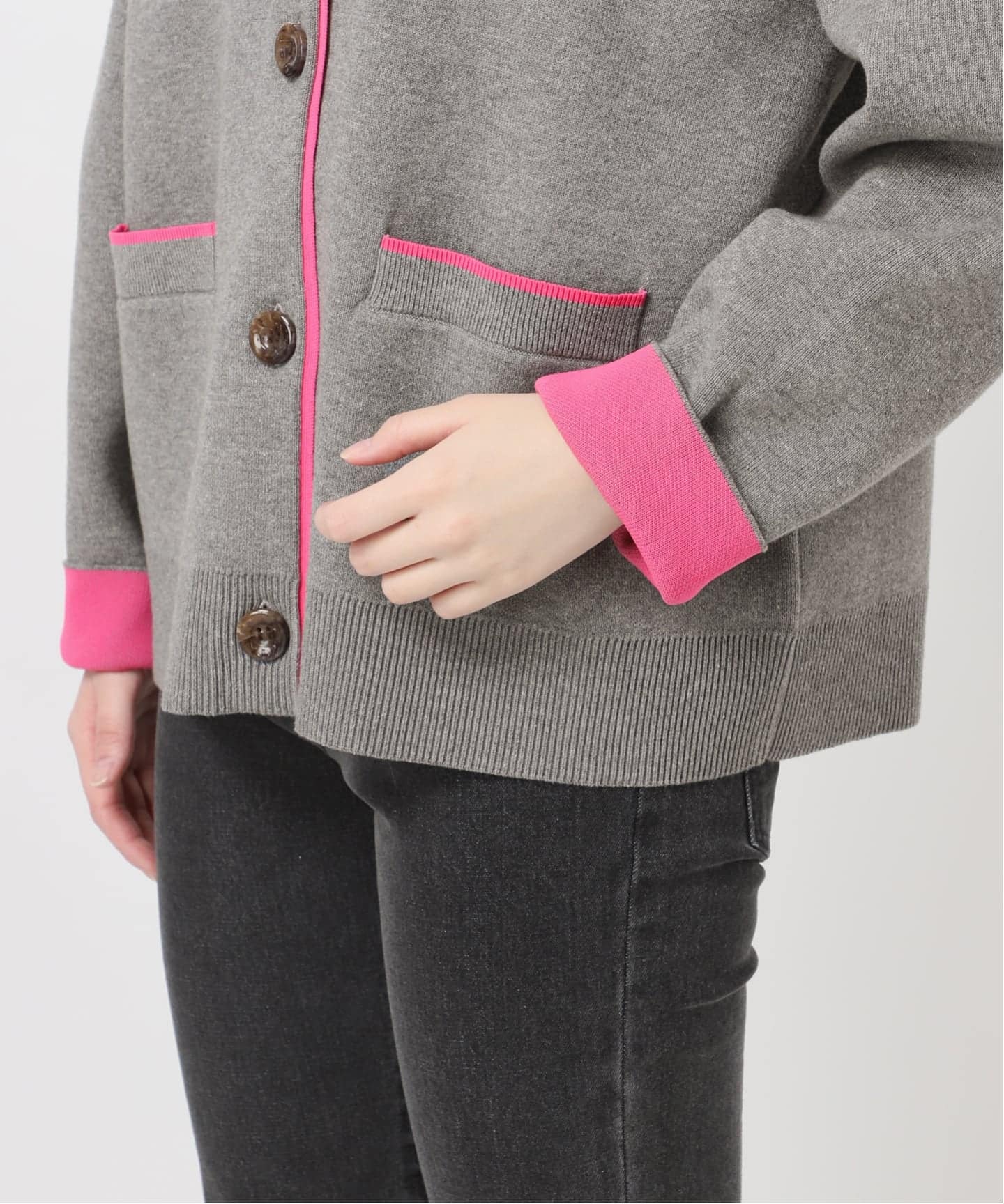 予約》ダブルニットコントラストカーディガン（カーディガン