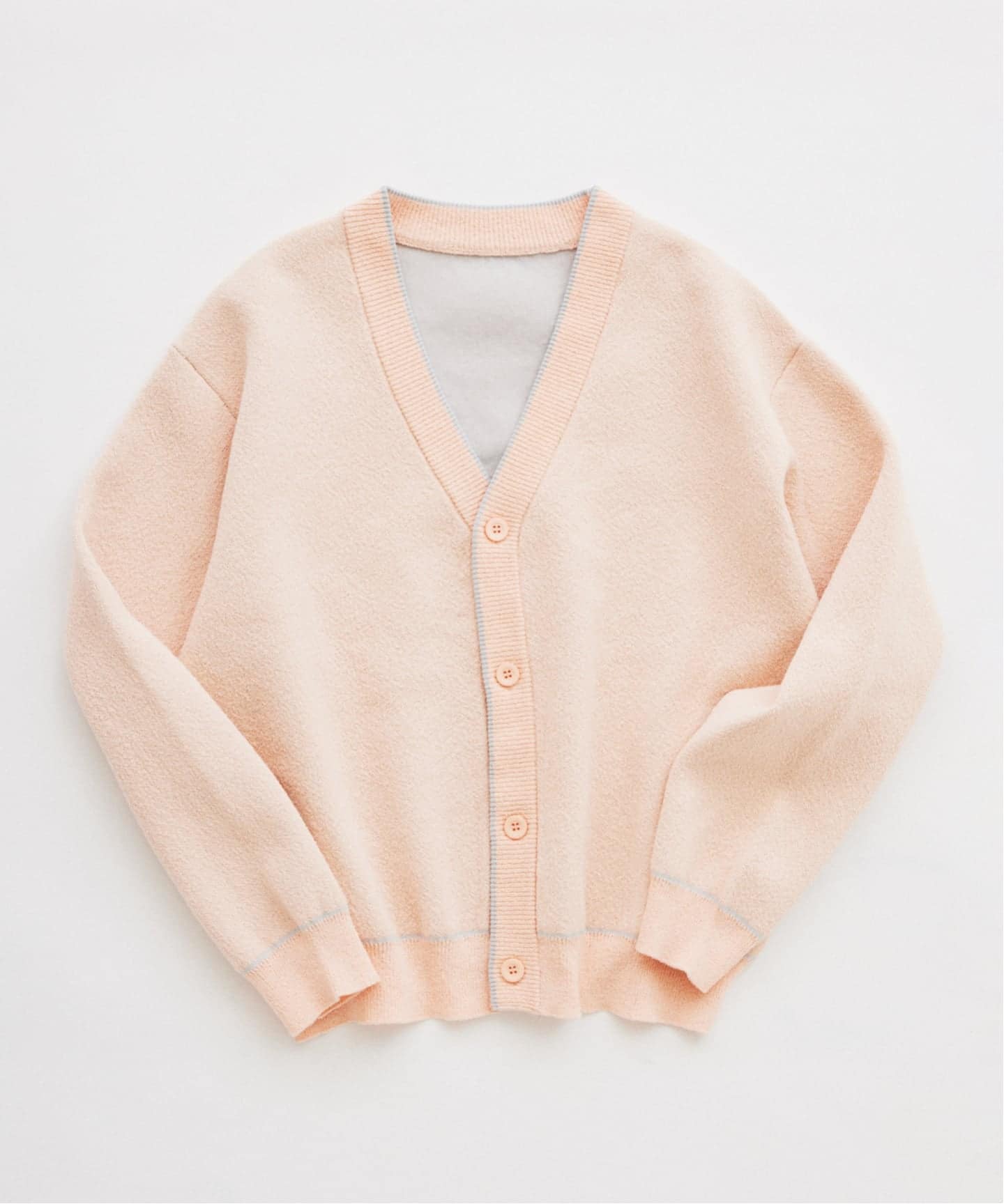 予約》ドライタッチ ブークレ Vネック カーディガン（カーディガン