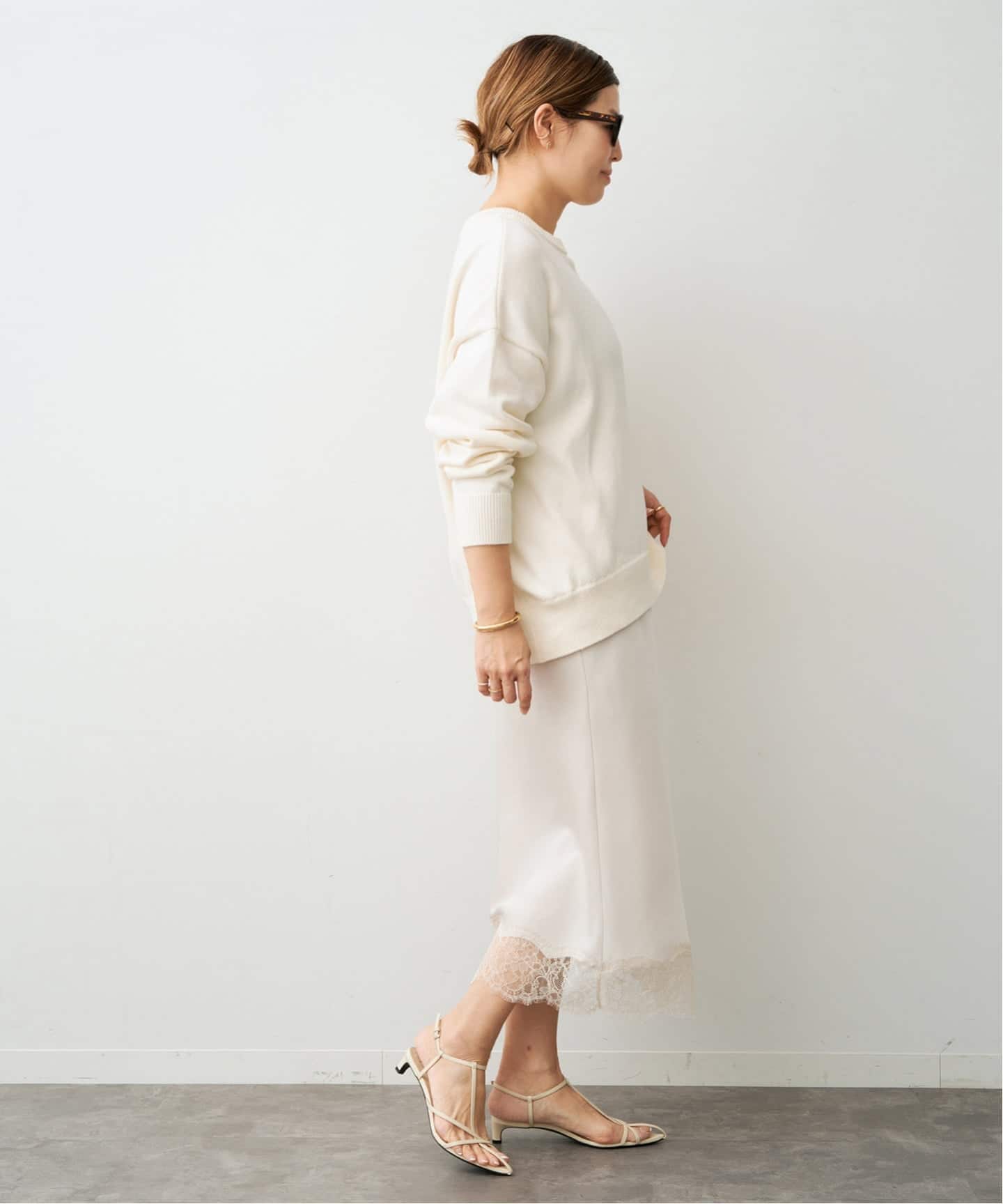 新品タグ付き Deuxieme Classe ベーシック ニット　紺 25SS ベーシック ニット（ニット／セーター）｜Deuxieme Classe