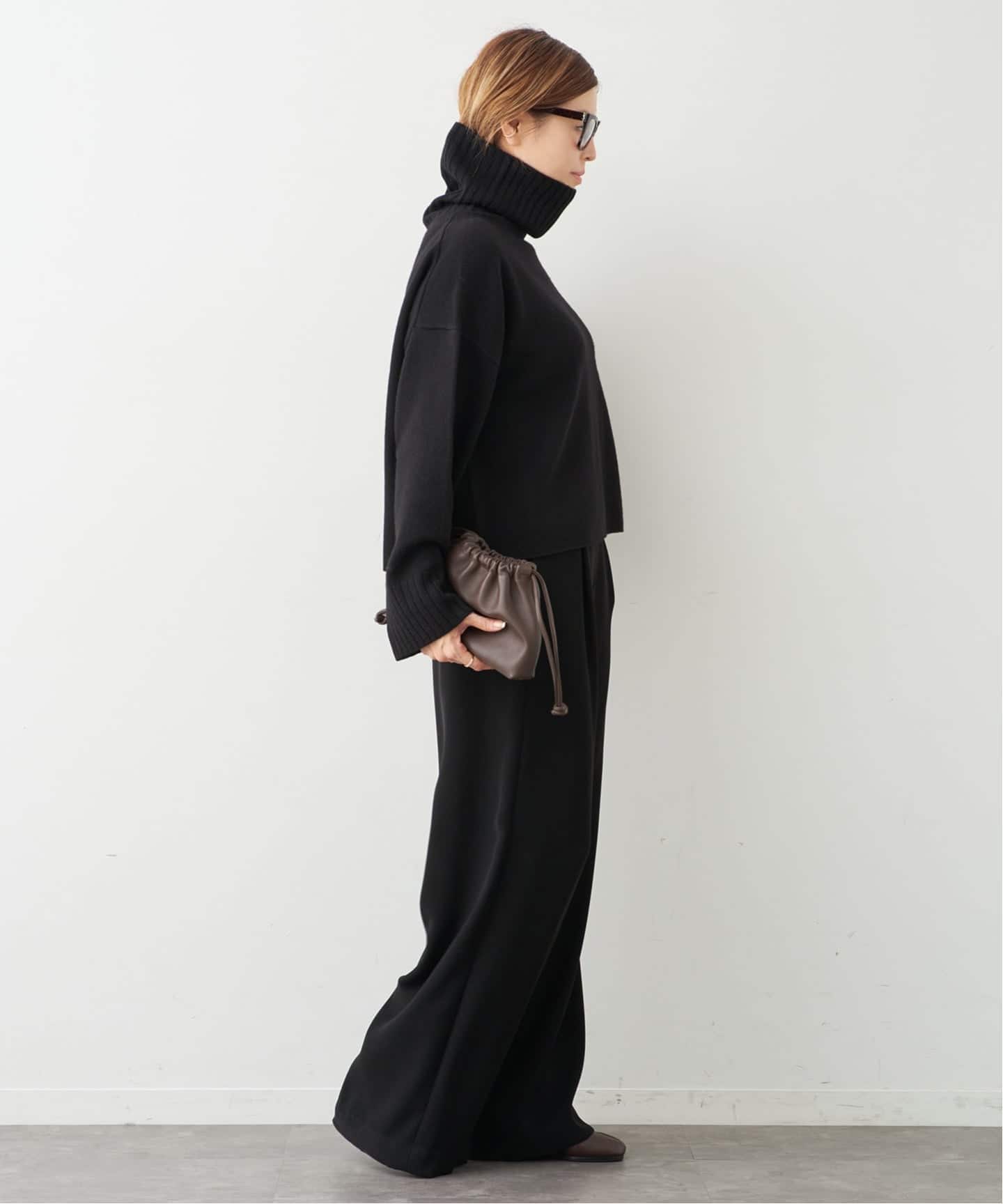 予約》追加 *Cropped タートルネック ニット（ニット／セーター