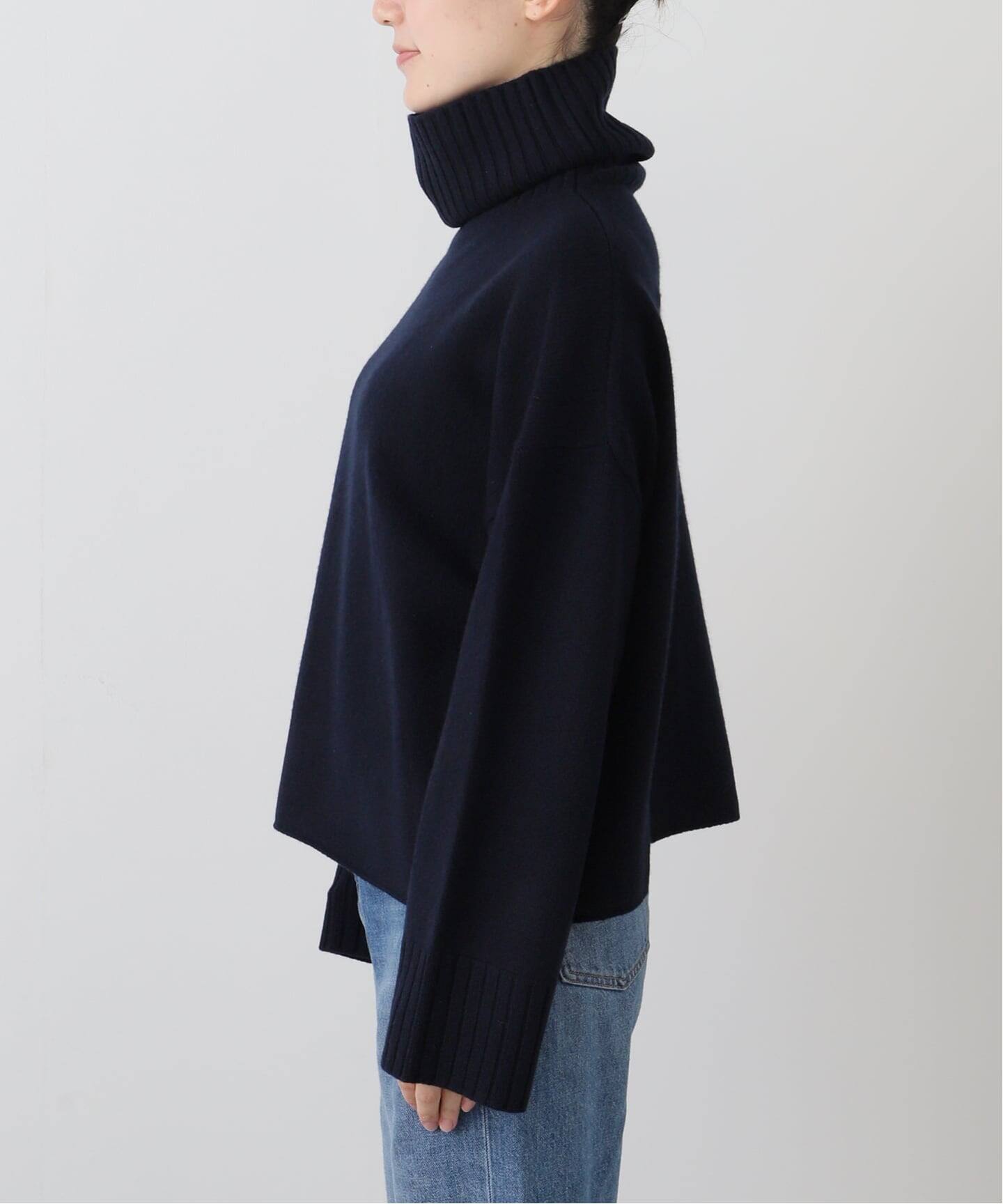 予約》追加 *Cropped タートルネック ニット（ニット／セーター