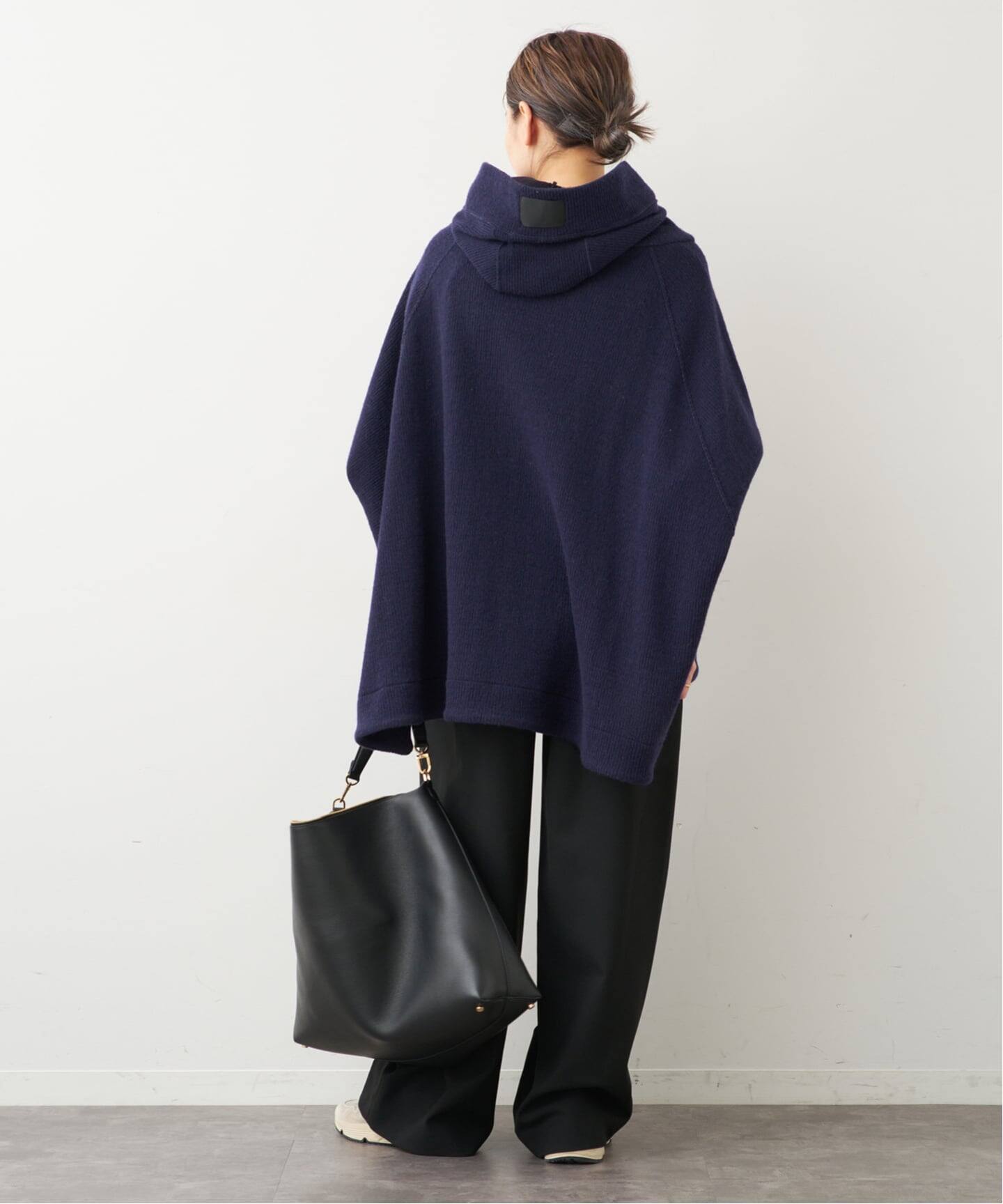 ドゥーズィエムクラス COGTHEBIGSMOKE DEUXIEME CLASSE - COGTHEBIGSMOKE ROUND NECKコート ブラック 新品