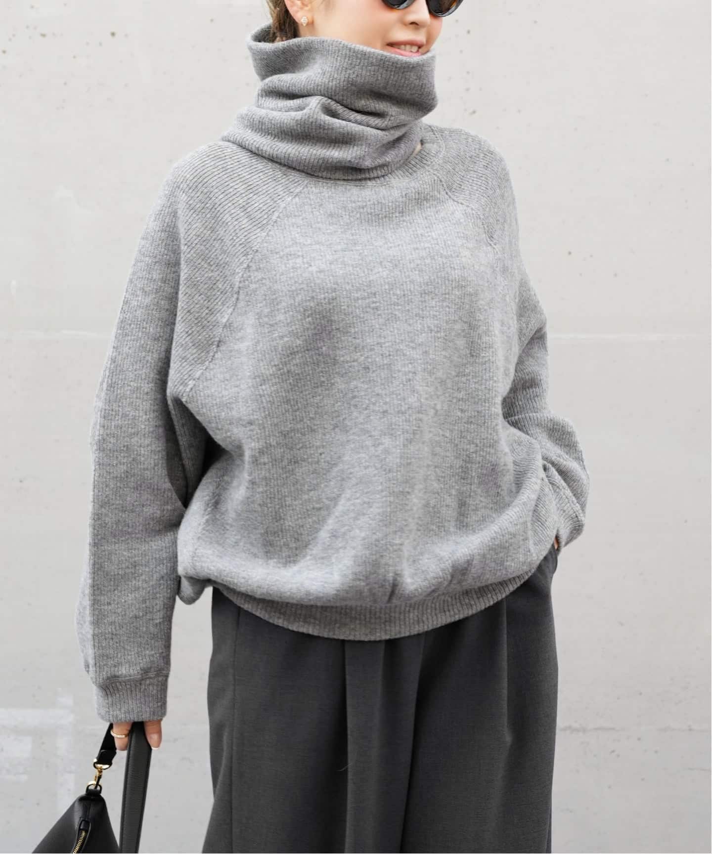 COGTHEBIGSMOKE/コグ ザ ビッグスモーク】ELLIS SWEAT KAI SNOOD