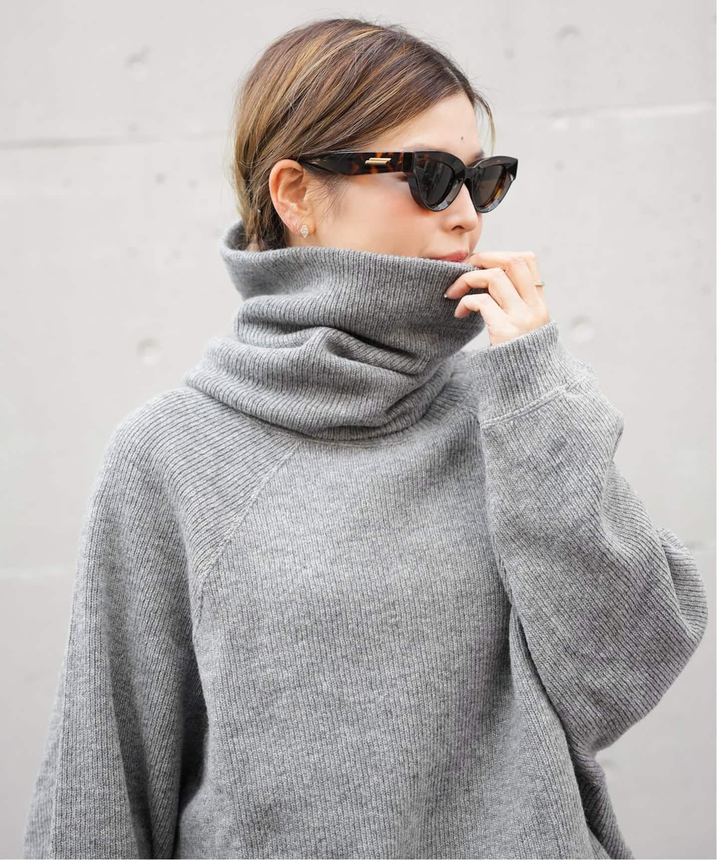 コグザビッグスモーク　タートルネック　ニットポンチョ　Free グレー　日本製 COGTHEBIGSMOKE/コグ ザ ビッグスモーク】ELLIS SWEAT KAI SNOOD