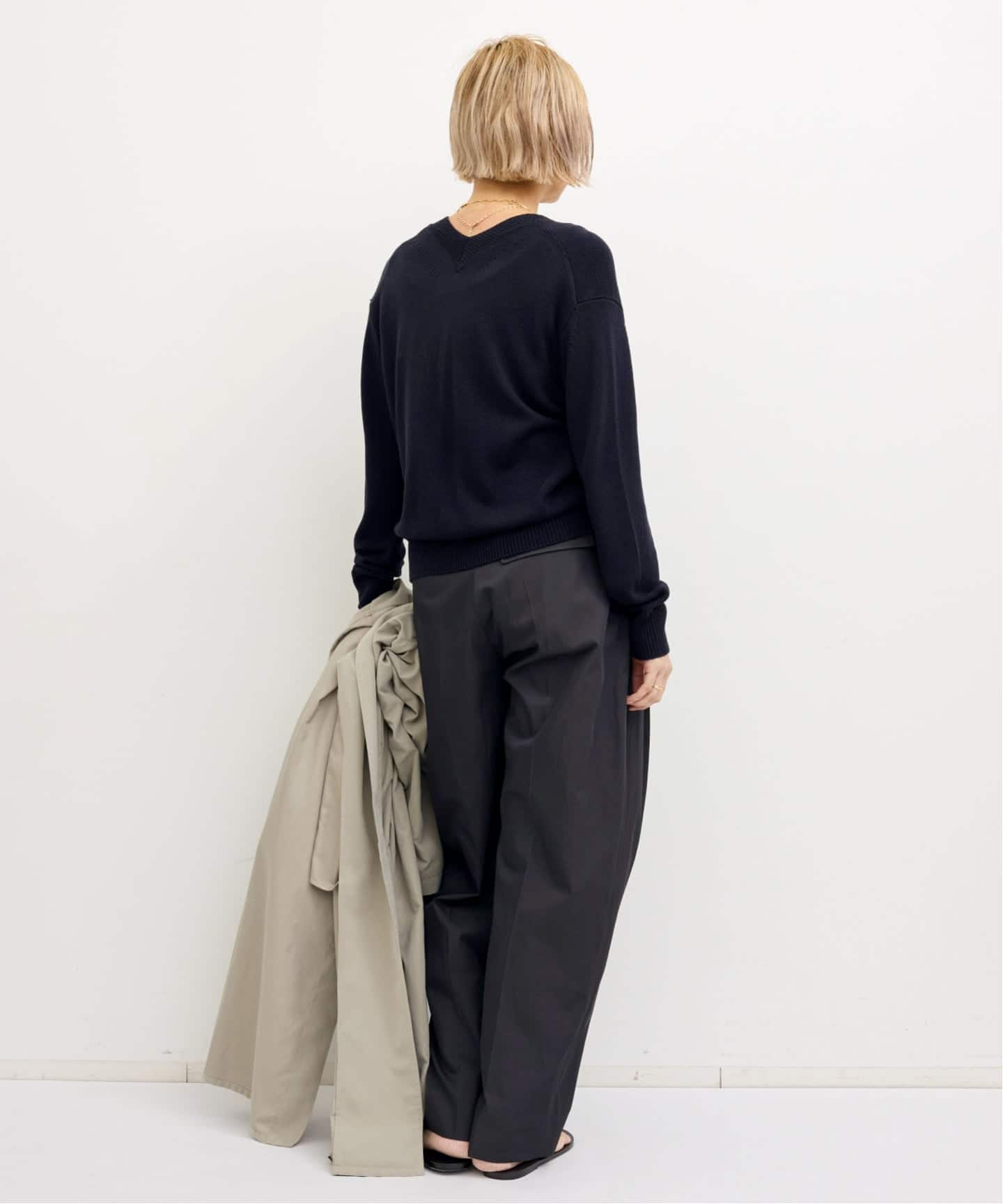 SILK V-NECK KNIT（ニット／セーター）｜L'Appartement（アパルトモン