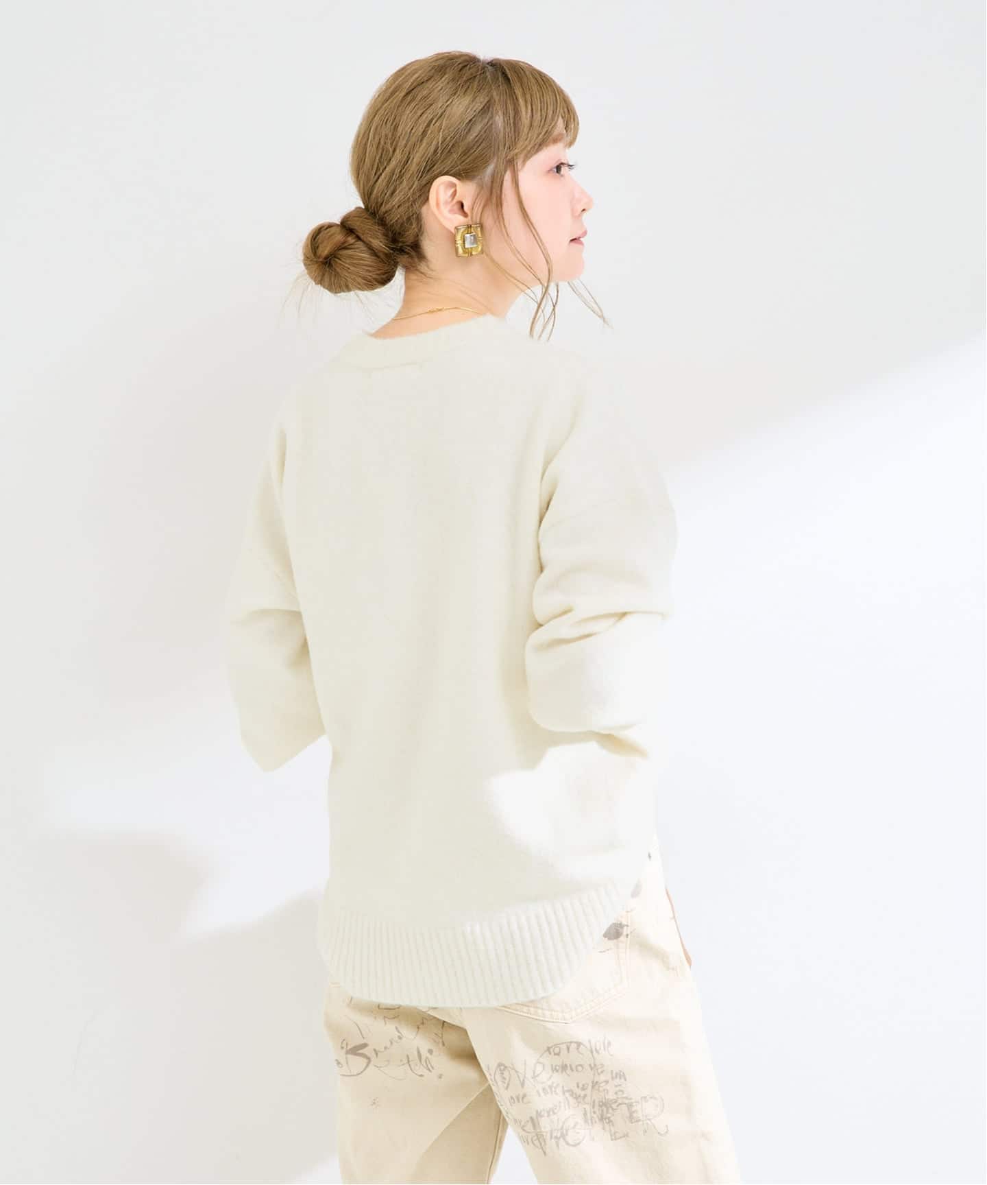 45R ハンドニット クルーネックセーター アイボリー　サイズフリー 追加2予約》【一部WEB限定カラーあり】手洗い可 / WOOLMIXクルーネック