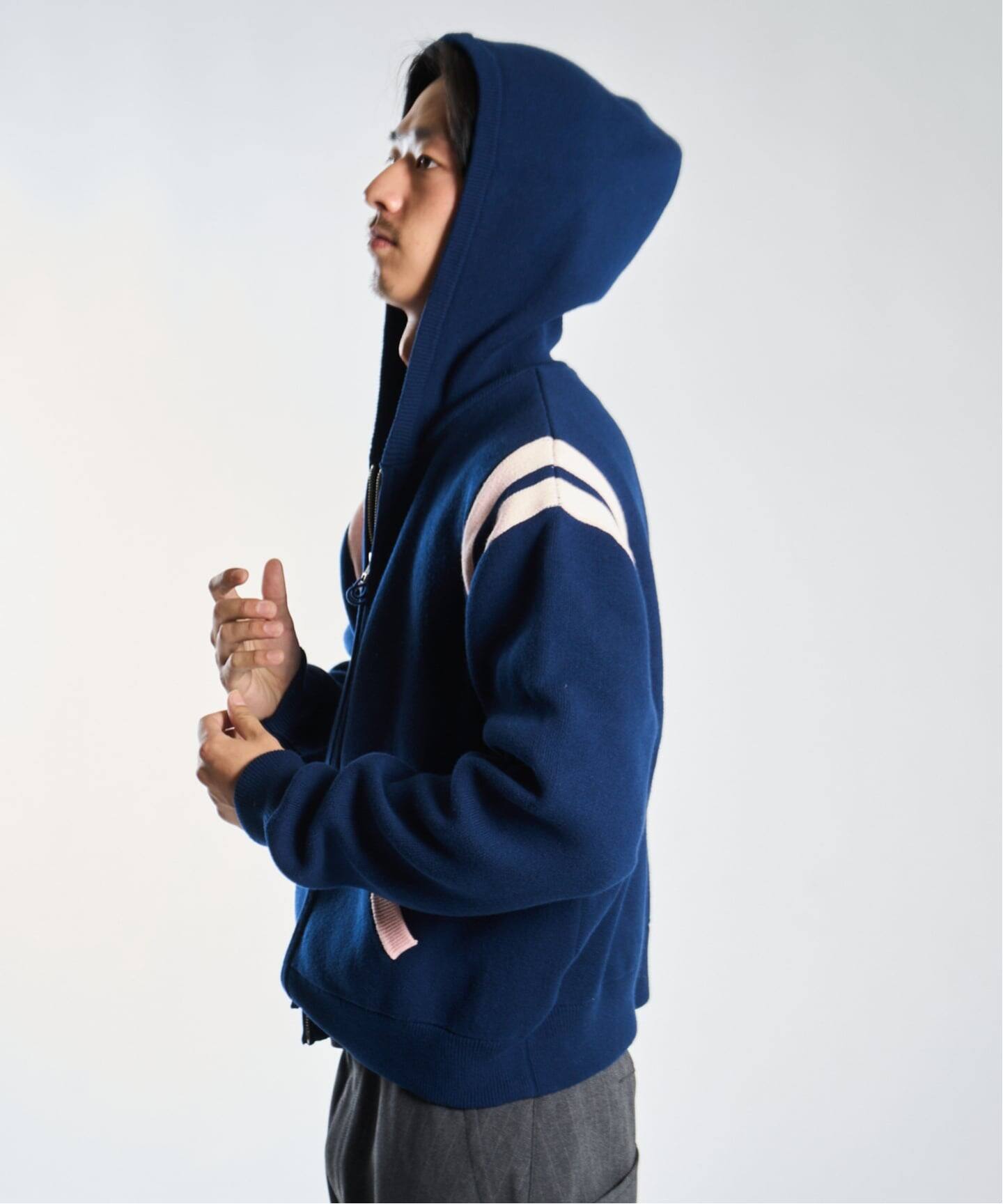 カーブライン ジップ ニット フーディー / J Curved Line Zip Knit 