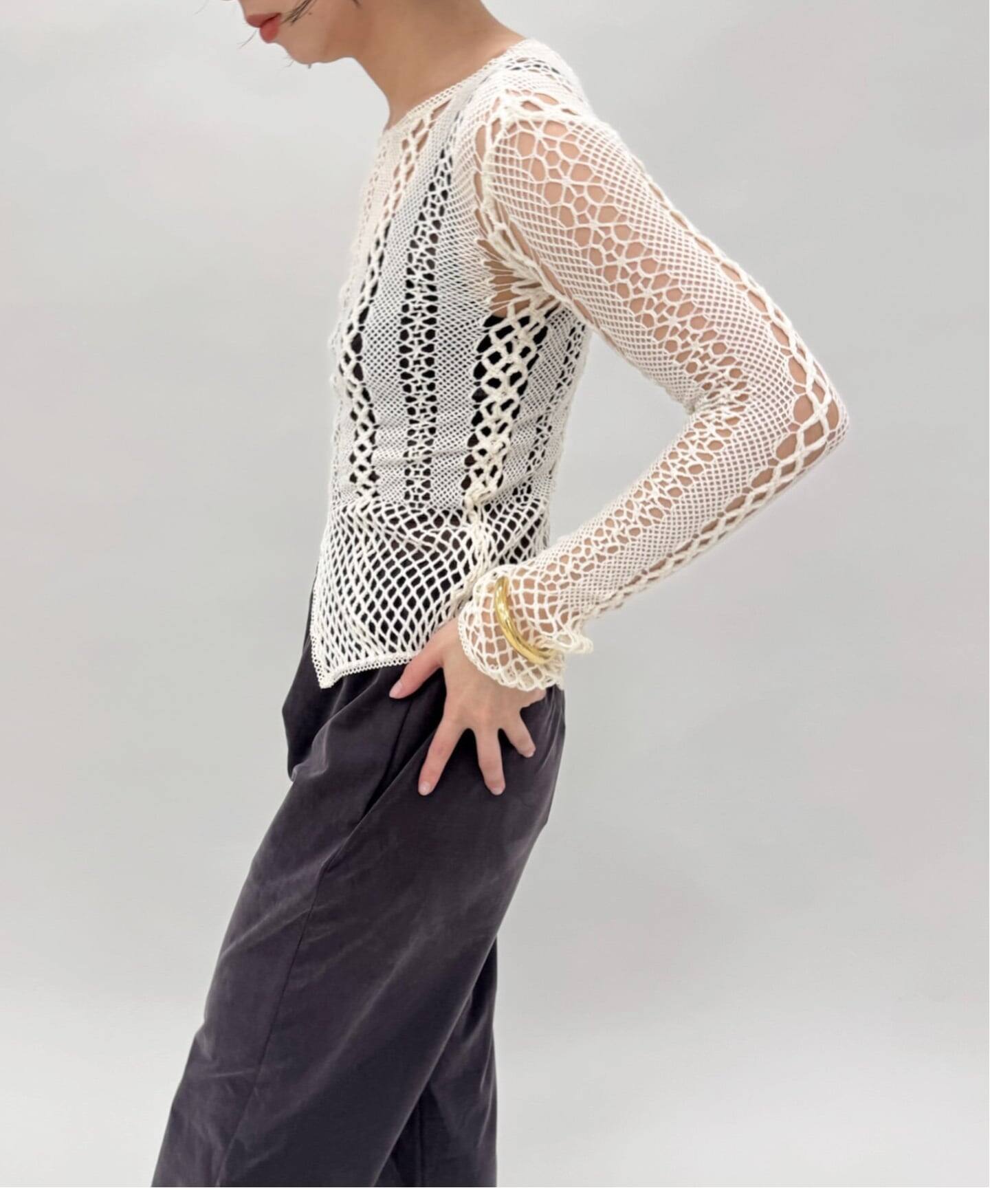 予約》【EUCHRONIA/ユークロニア】Stretch lace long sleeve tee