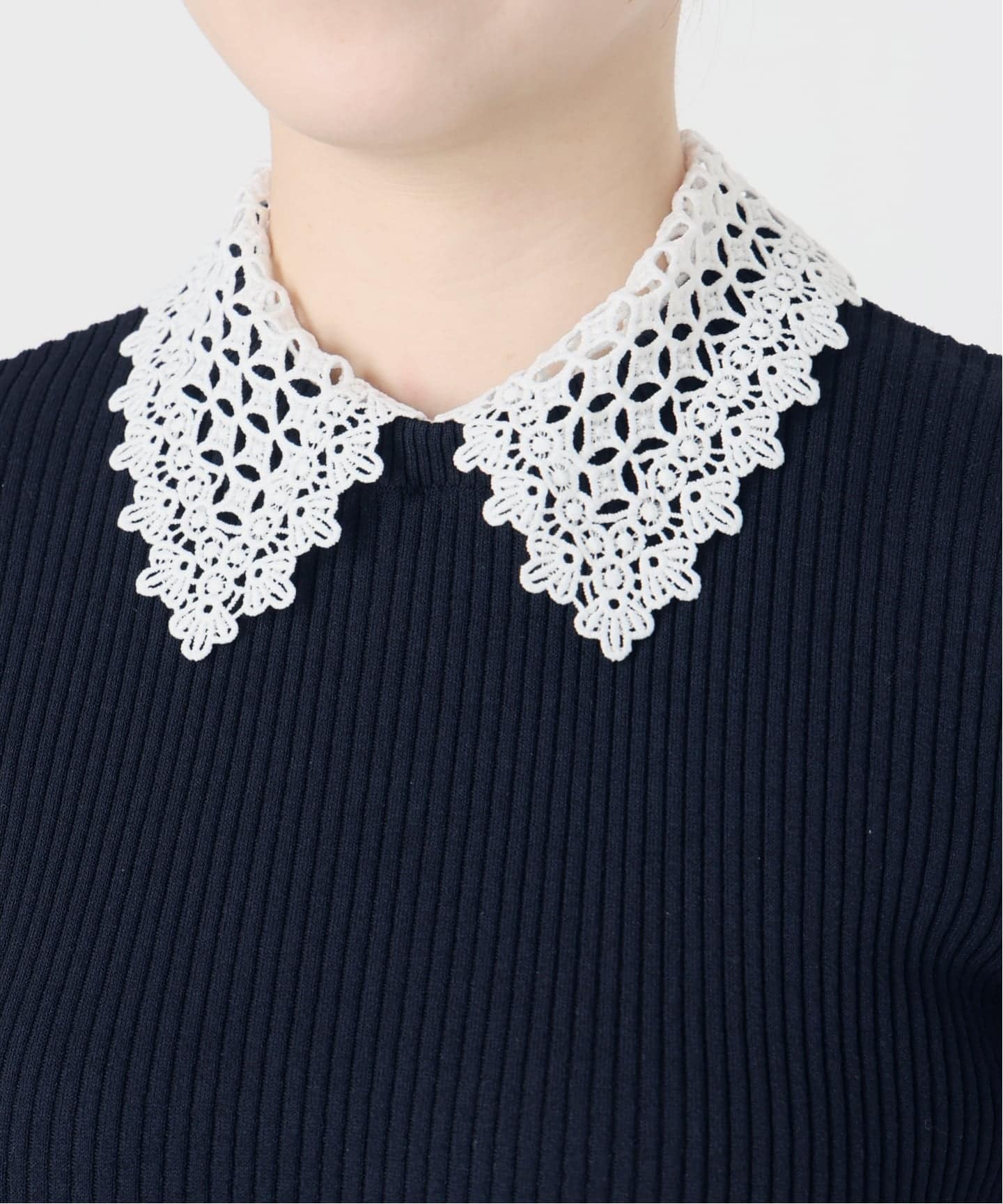 予約》レース襟 RIBホールガーメントプルオーバー（ニット／セーター