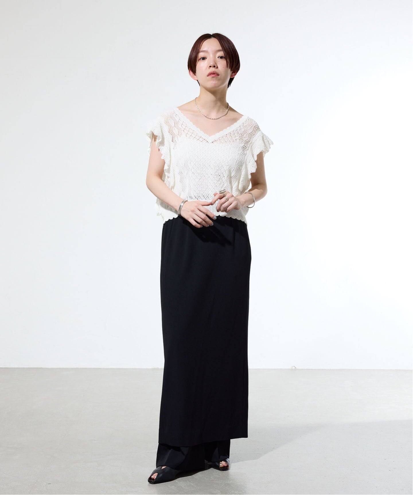 一部店舗限定》クロシェニット Vネックレイヤードベスト（ベスト