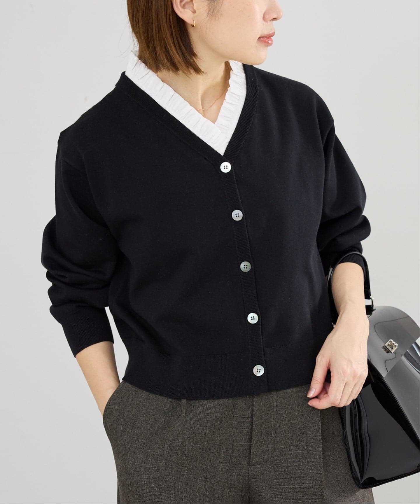 ウォッシャブル 2WAYフリルニットカーディガン（カーディガン）｜IENA